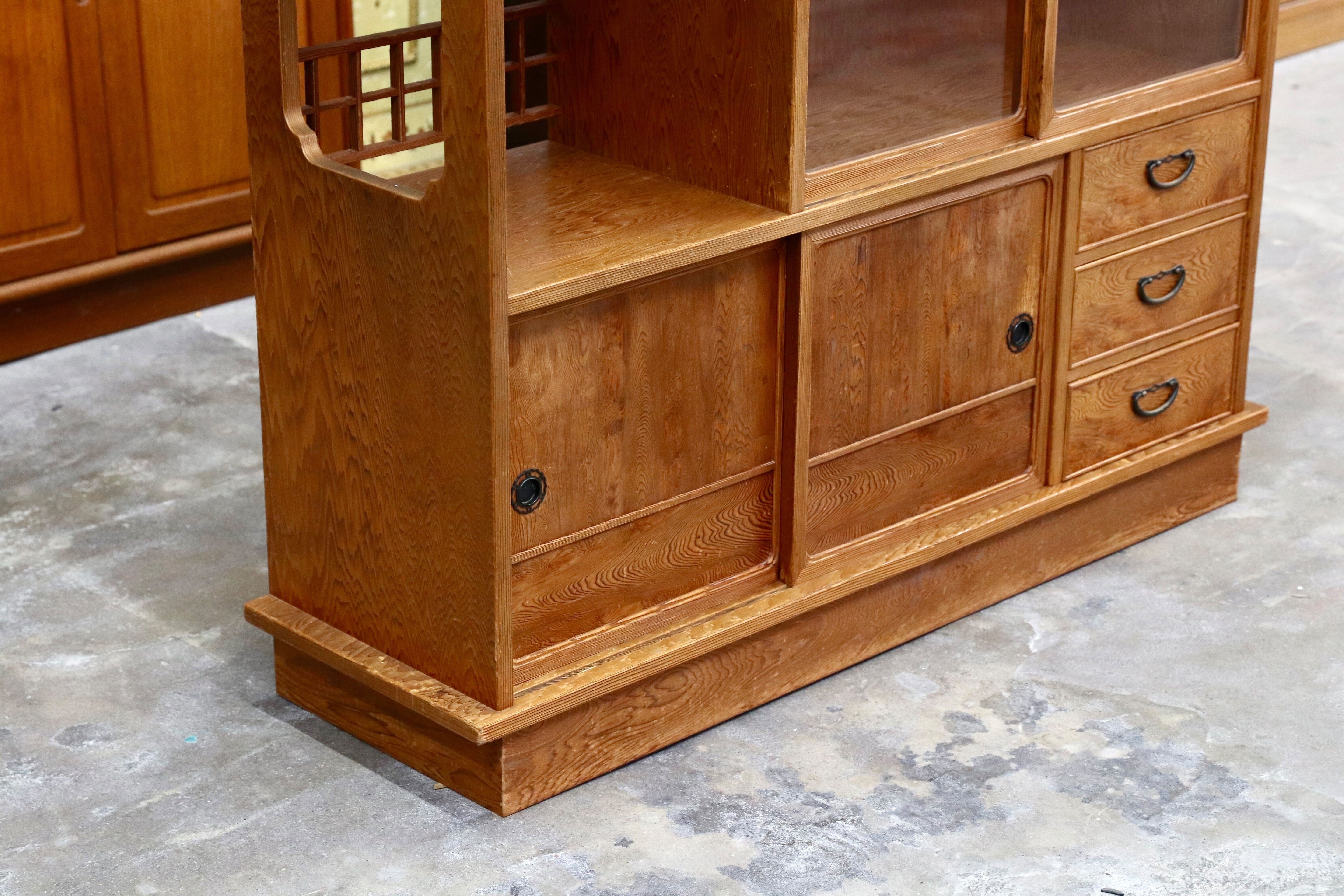 GMIK551○世界遺産屋久杉 茶棚 飾り棚 サイドボード リビングボード 和家具