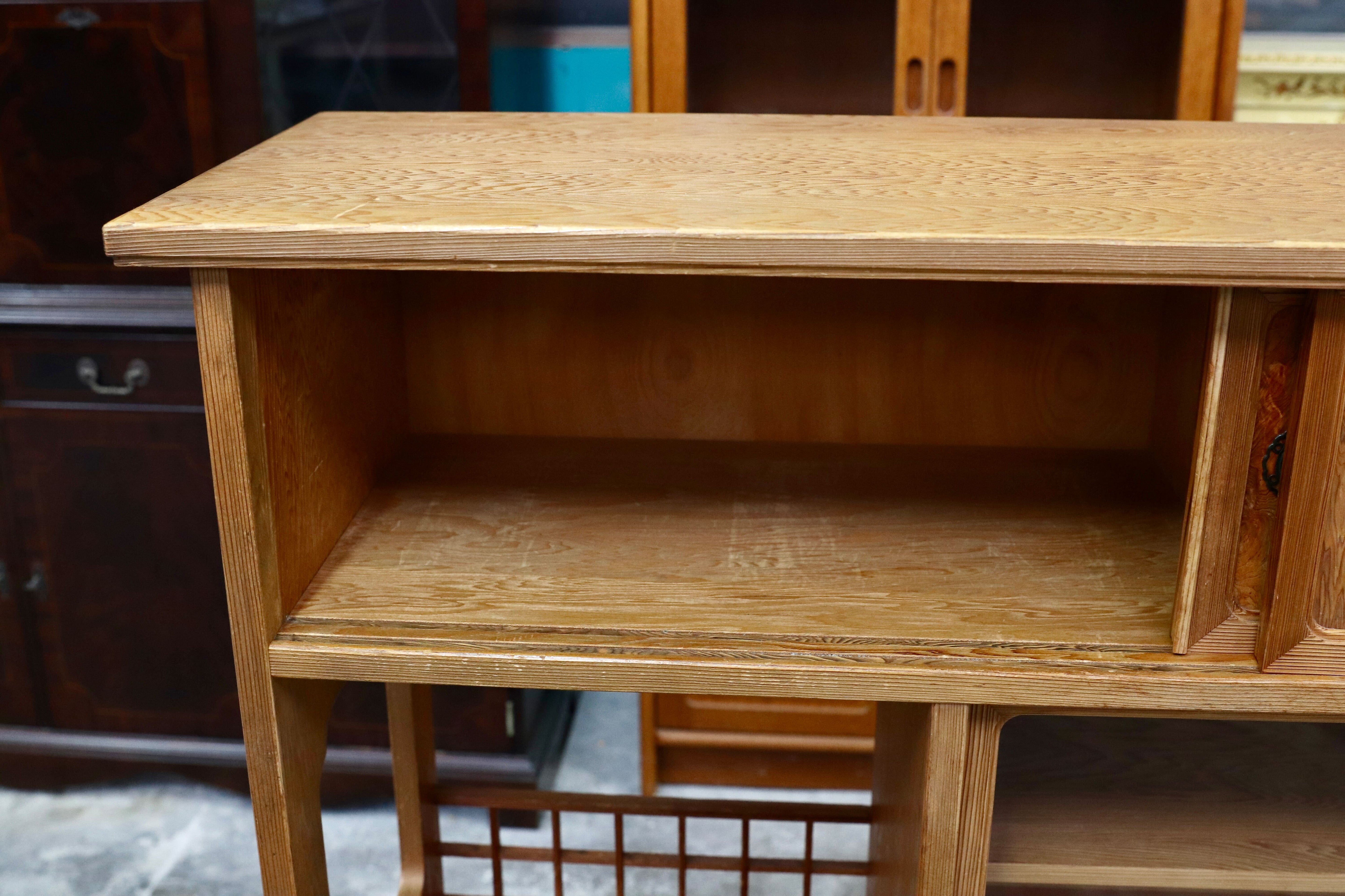 GMIK551○世界遺産屋久杉 茶棚 飾り棚 サイドボード リビングボード 和家具