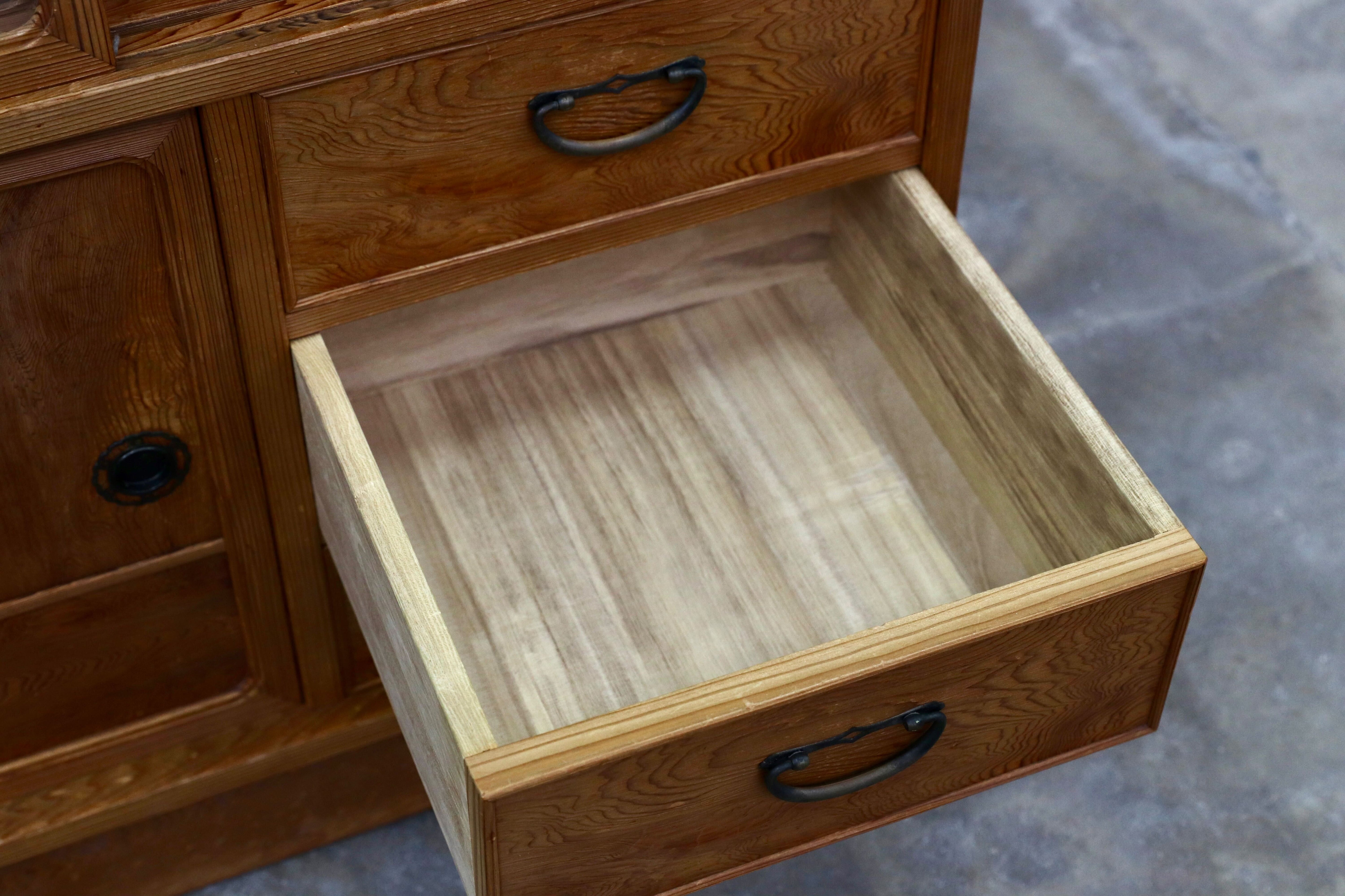 GMIK551○世界遺産屋久杉 茶棚 飾り棚 サイドボード リビングボード 和家具