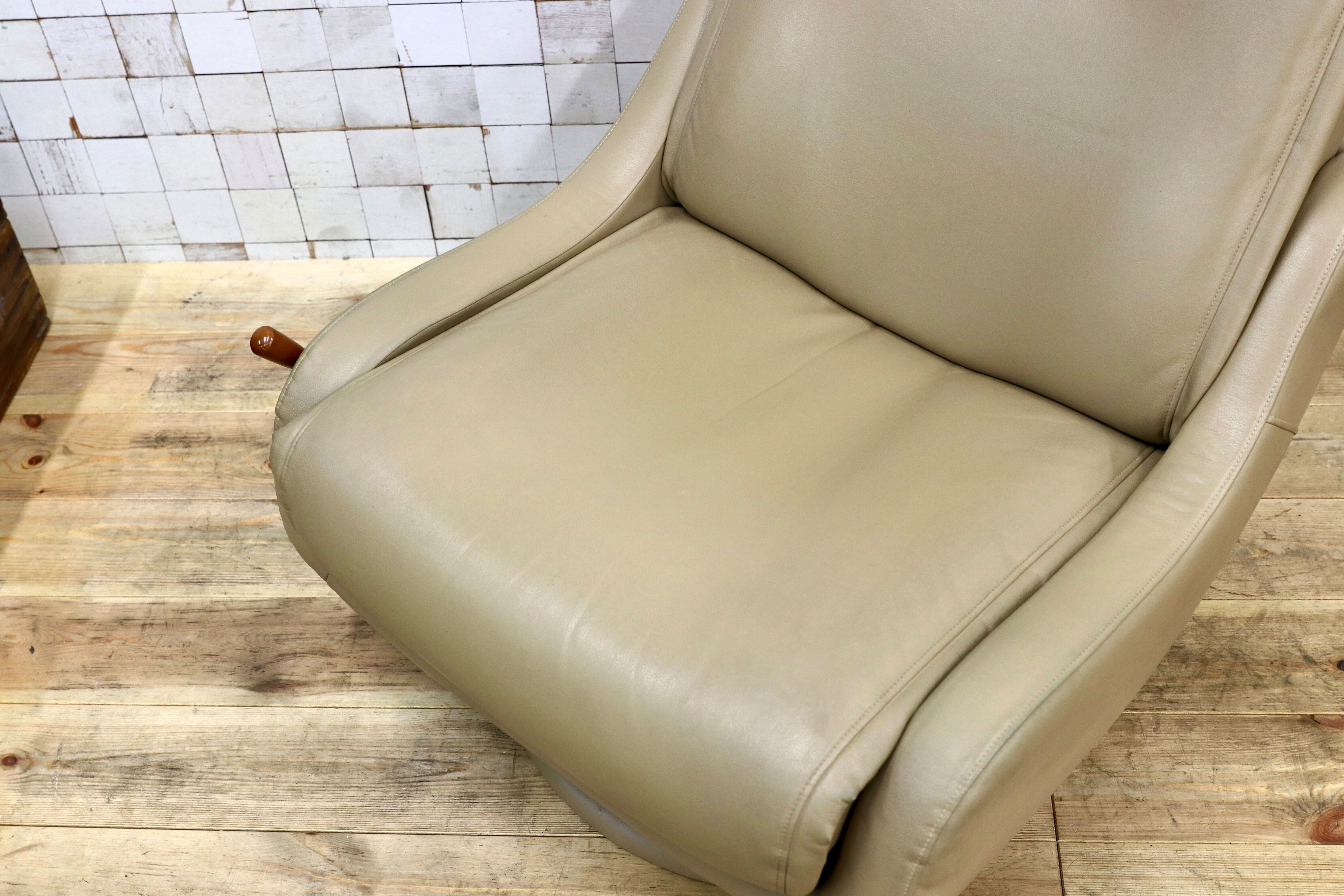 GMEH2M○karimoku / カリモク リクライニングチェア パーソナルチェア 1人掛け シングルソファ 回転椅子 ソフトレザー 合皮