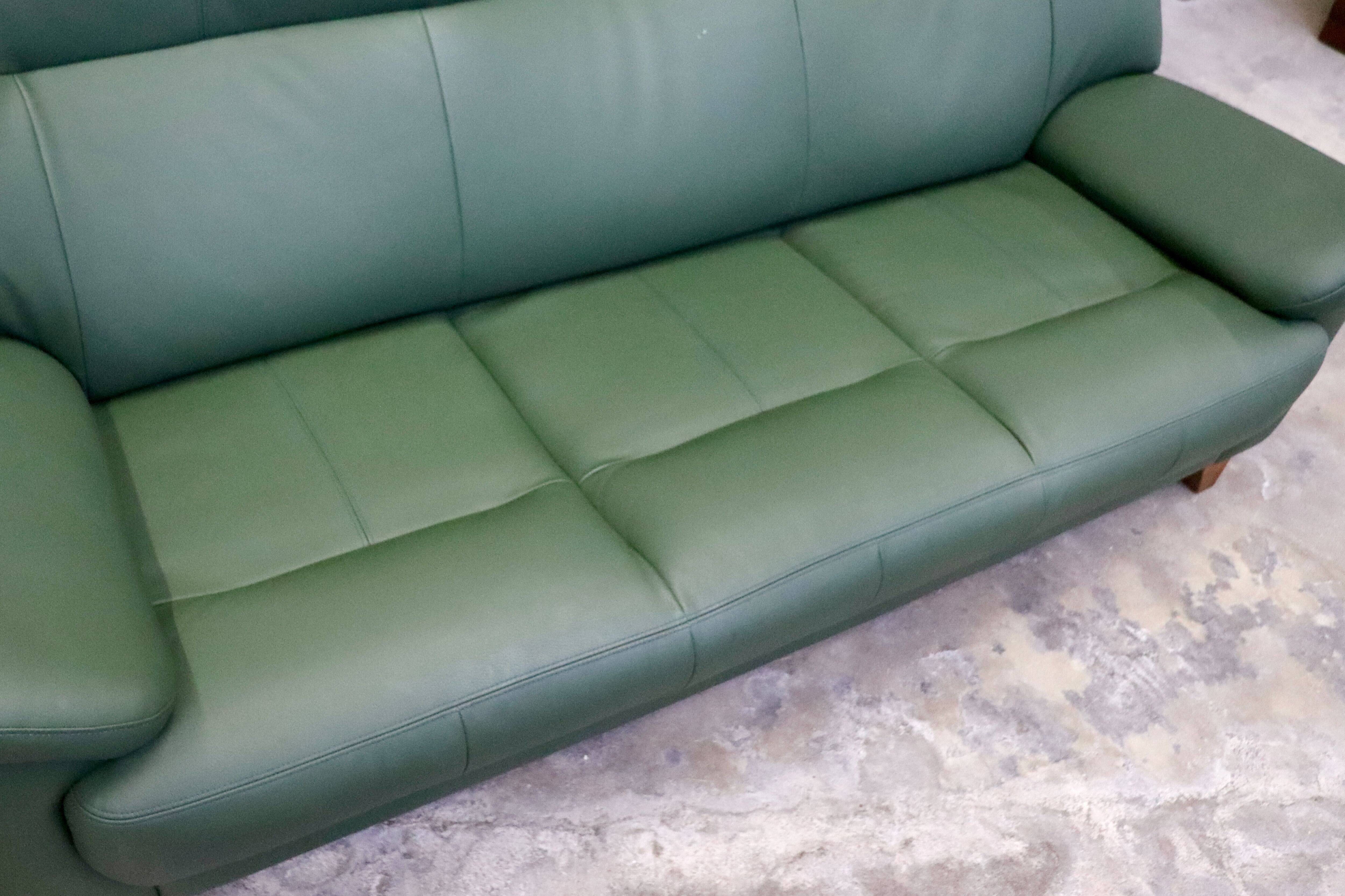 GMIS359○3人掛けソファ トリプルソファ 本革 長椅子 モダン グリーン ヴィンテージ 応接 クラシック 関家具 検）