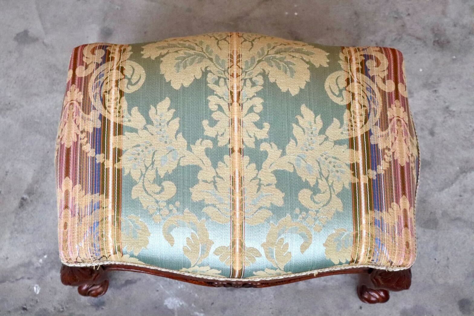 GMIH394B○スツール チェア 椅子 足置き フットスツール オットマン 腰掛け 猫脚 木製 ファブリック イタリア製 クラシック ロココ