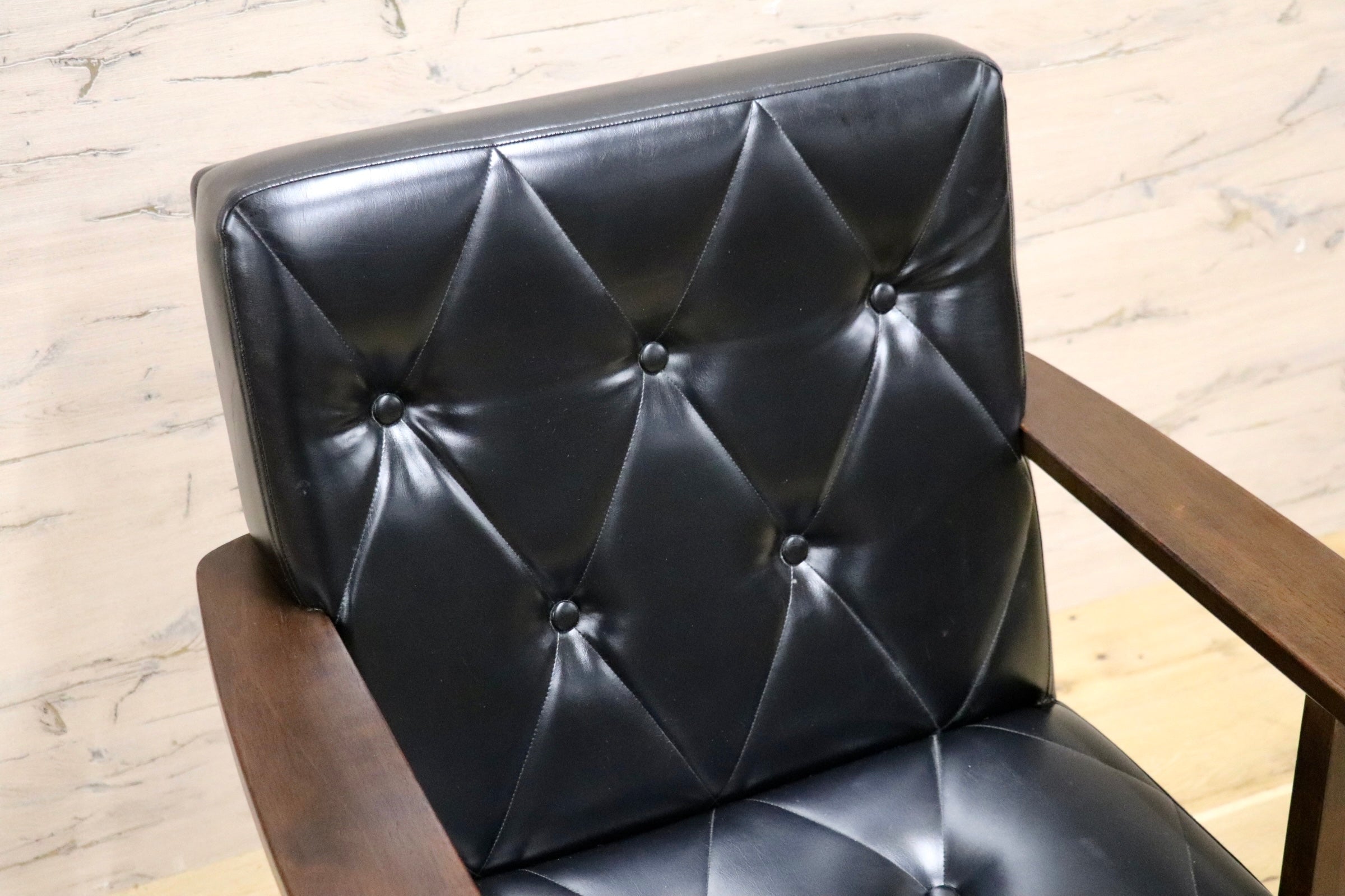 GMJS130○TOYO FURNITURE / 東洋ファニチャー 回転椅子 アームチェア シングルソファ ラウンドチェア レザー ミッドセンチュリー