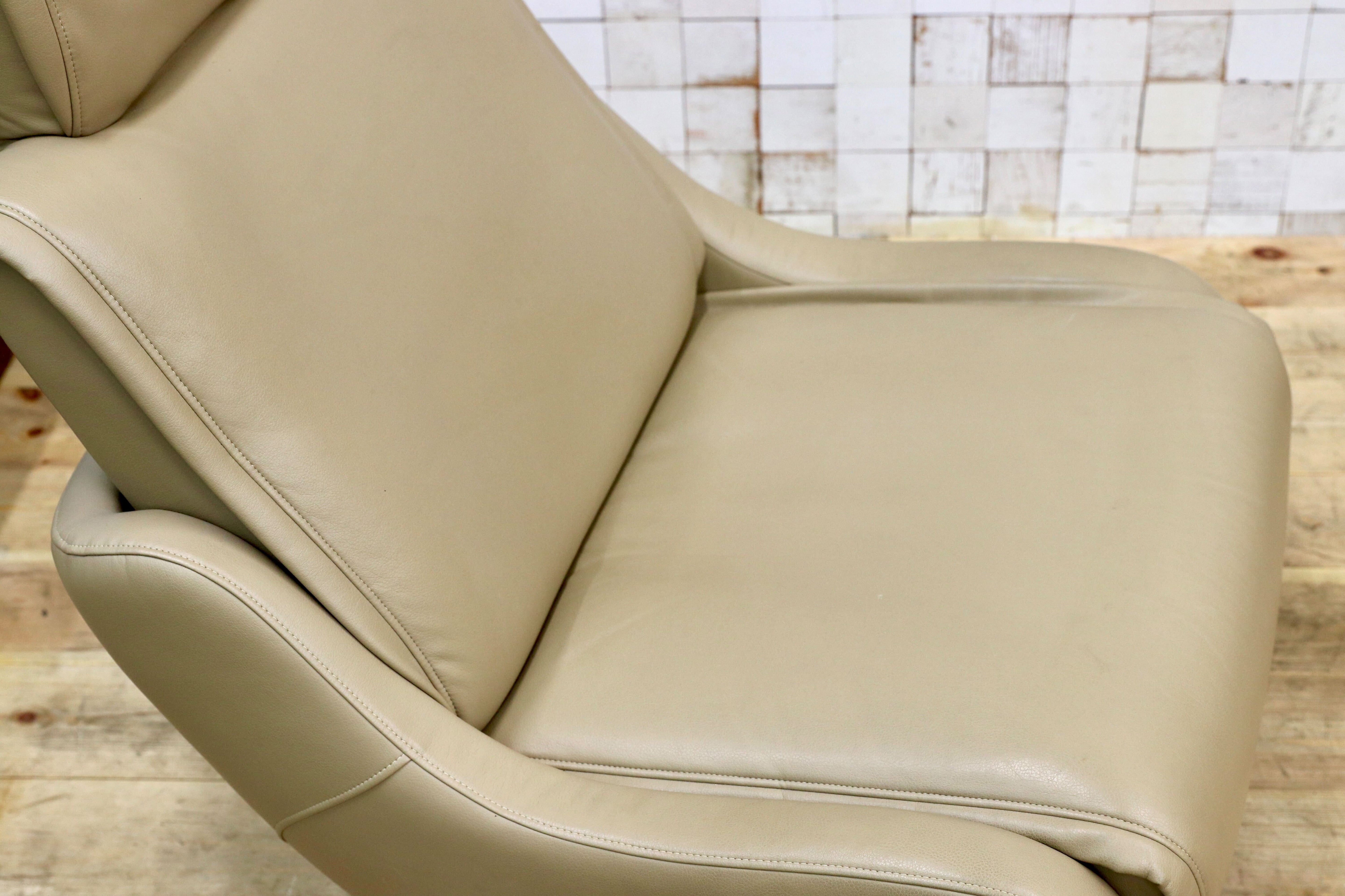 GMEH2N○karimoku / カリモク リクライニングチェア パーソナルチェア 1人掛け シングルソファ 回転椅子 ソフトレザー 合皮