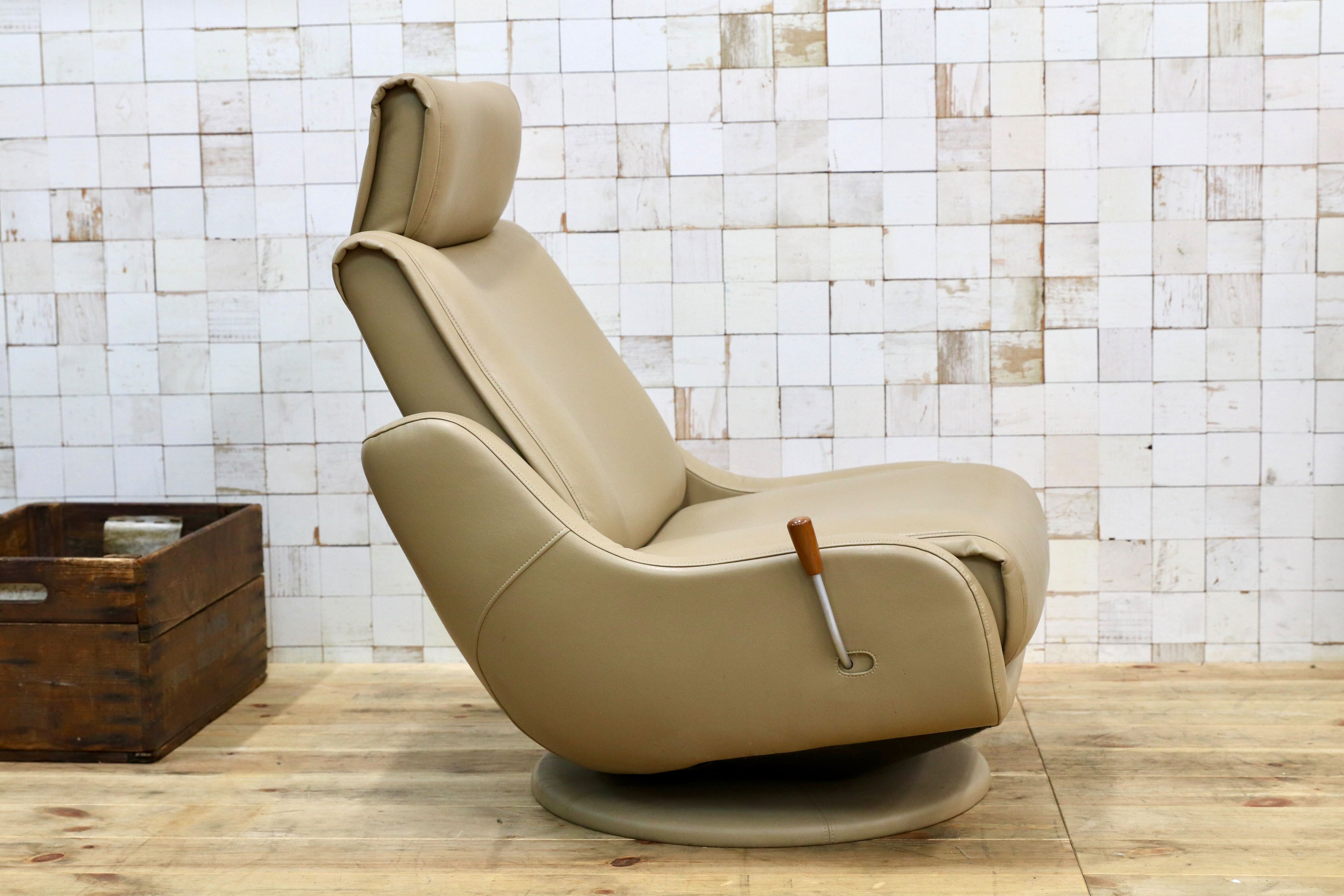 GMEH2O○karimoku / カリモク リクライニングチェア パーソナルチェア 1人掛け シングルソファ 回転椅子 ソフトレザー 合皮