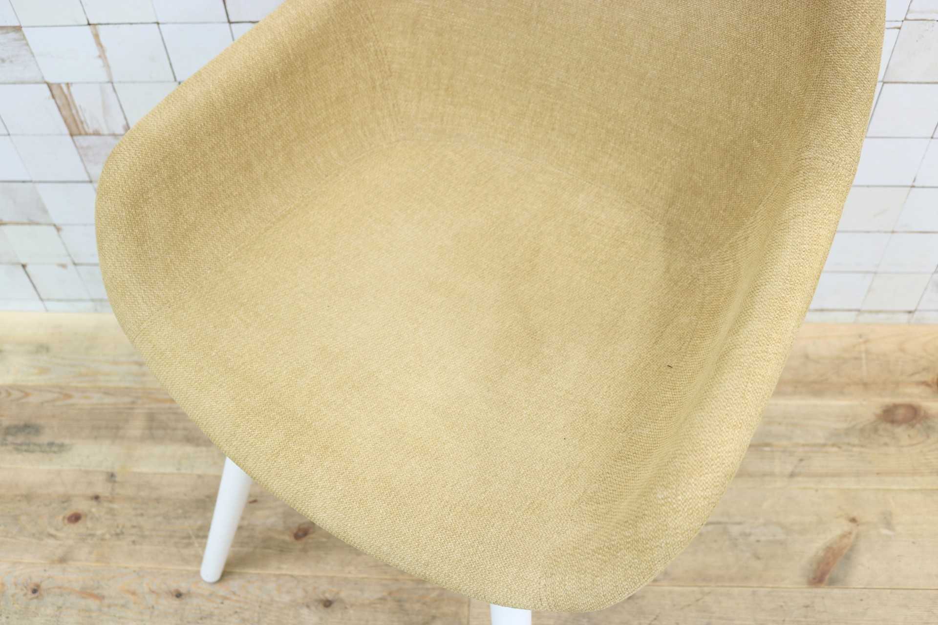 GMIH498C○Calligaris / カリガリス IGLOO イグルー ダイニングチェア チェア 椅子 ファブリック 店舗什器 イタリア 定価約9.8万
