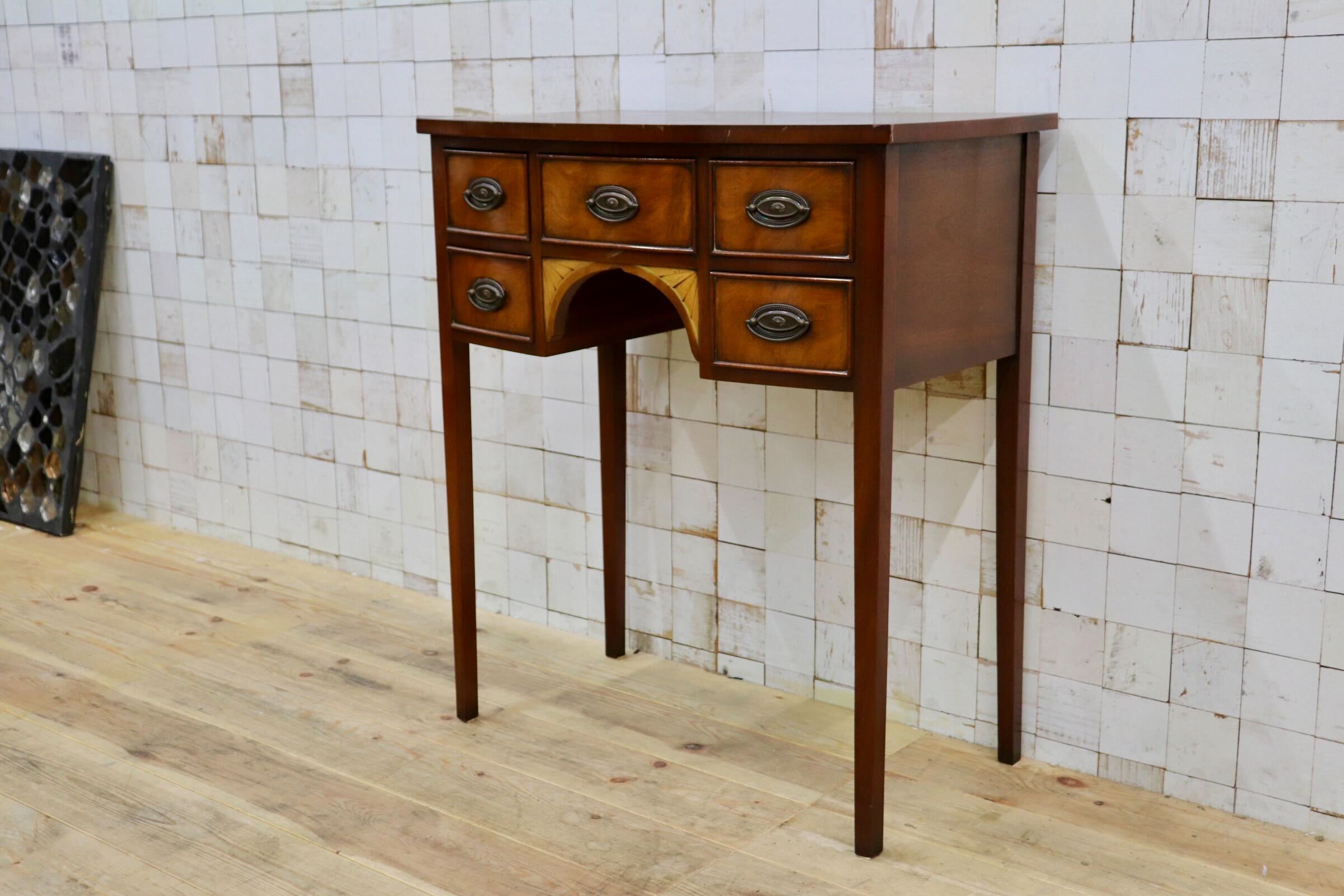 GMIK874〇Charles Barr / チャールズ・バー イギリス アンティーク サイドテーブル 収納 英国 クラシック 木製 机 デスク 飾り台