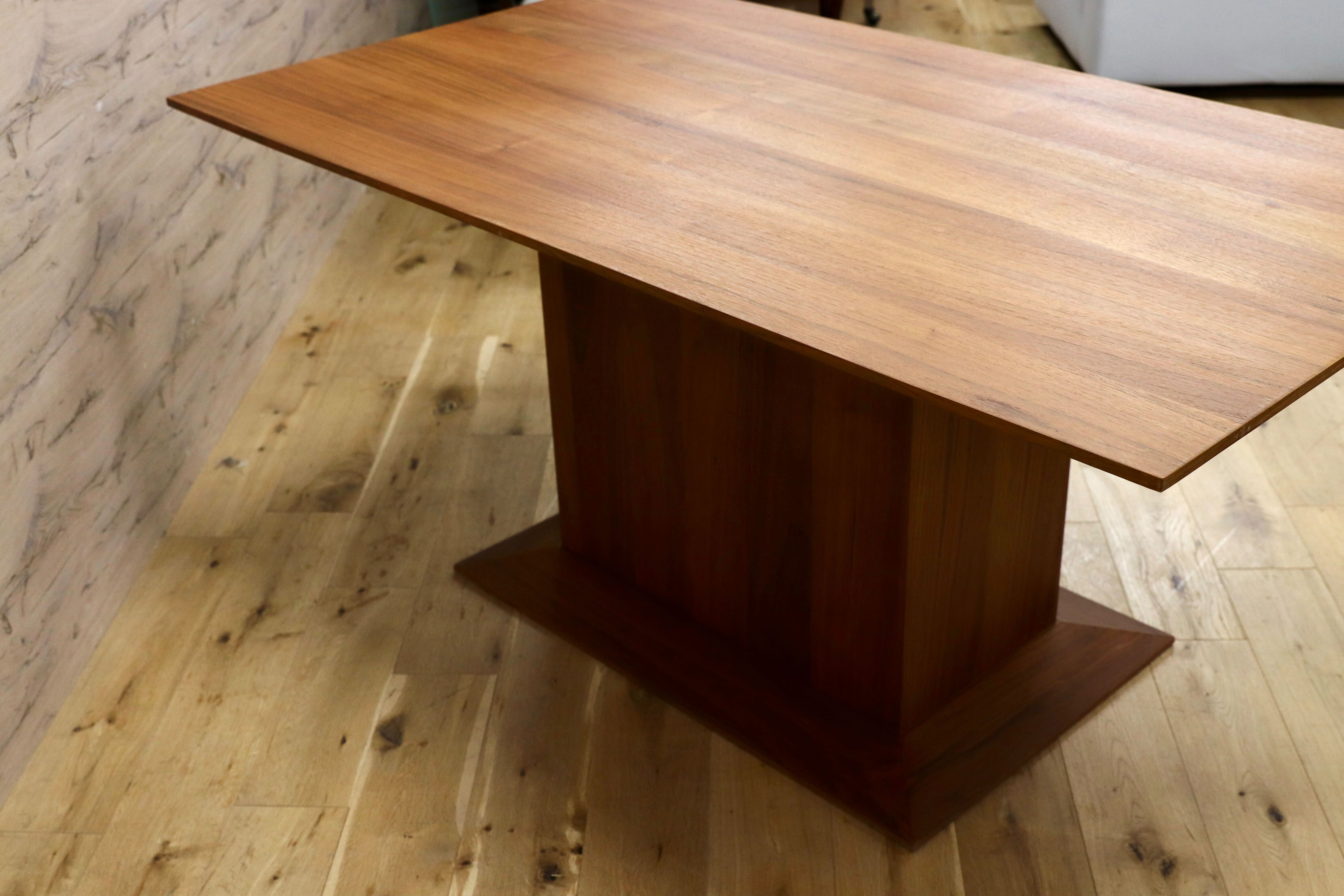 GMIS106○東京インテリア ウォールナット ダイニングテーブル 食卓テーブル センターベース モダンスタイル 北欧スタイル