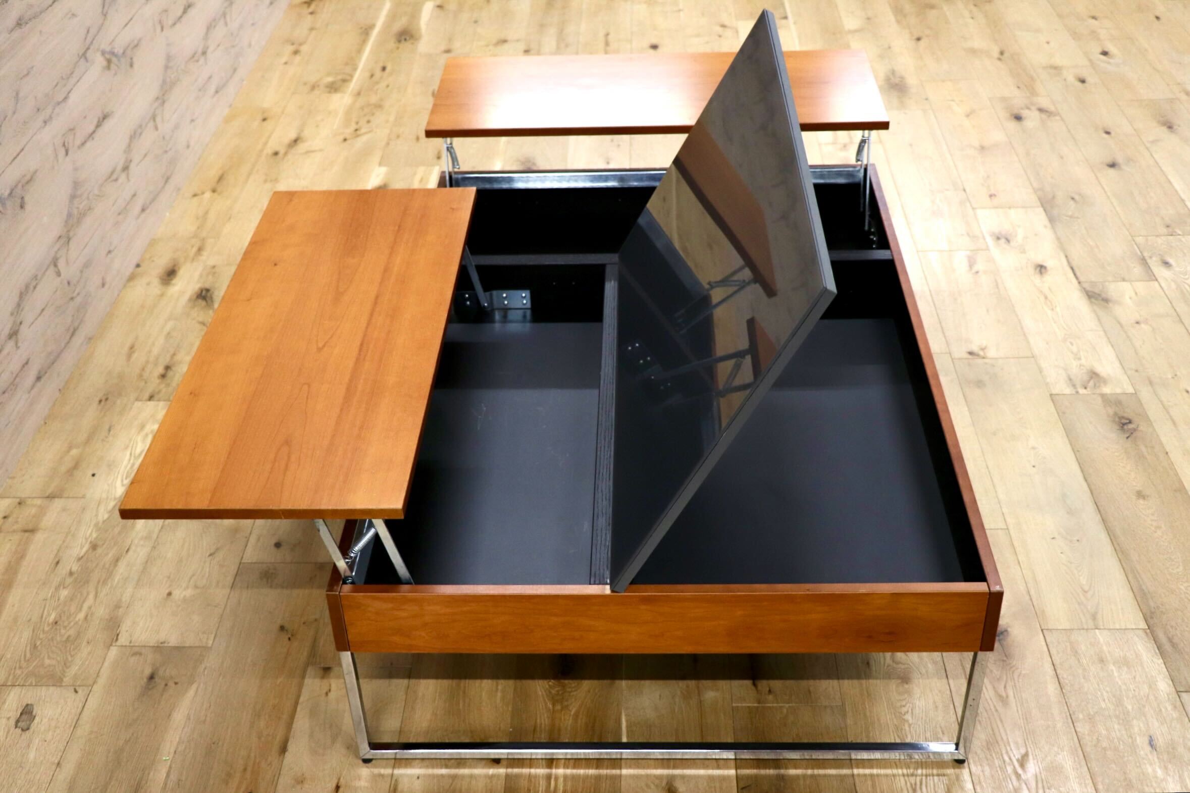 GMIK258○BoConcept / ボーコンセプト Chiva シーバ コーヒーテーブル 収納付 ウォールナット 北欧スタイル デンマーク モダン