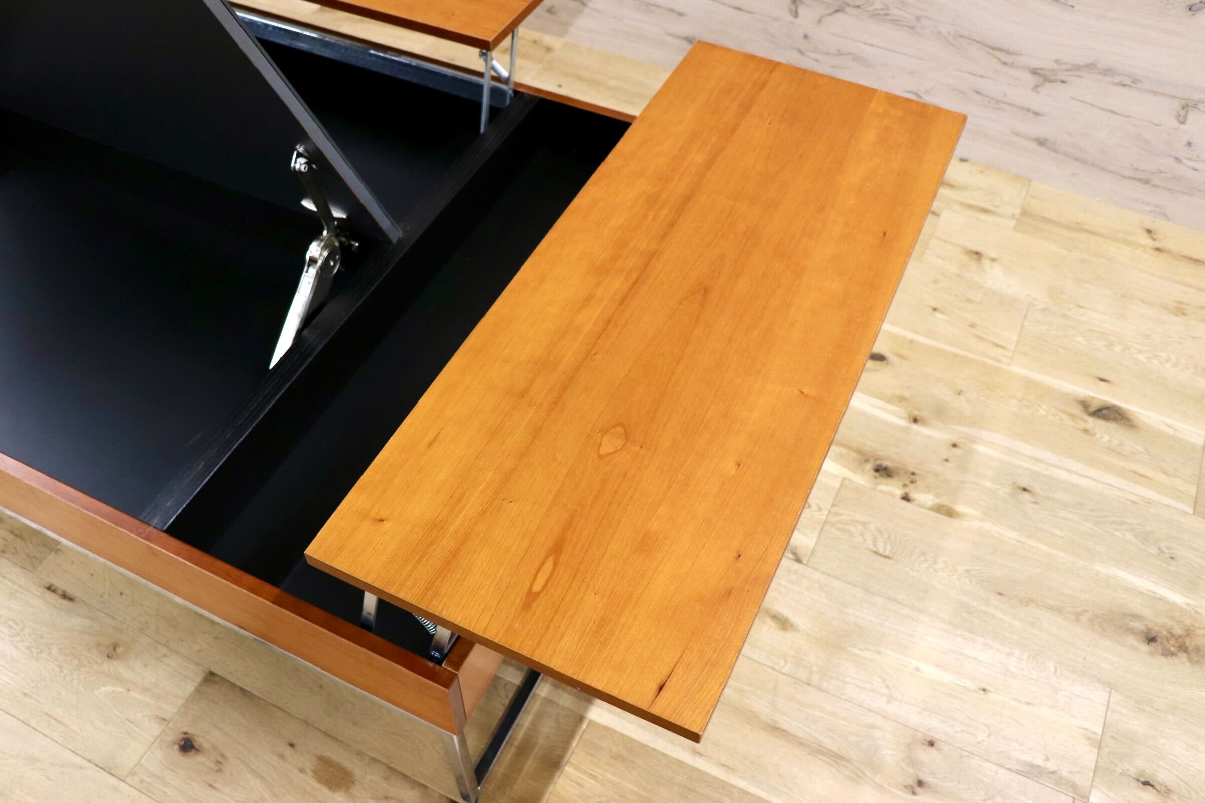 GMIK258○BoConcept / ボーコンセプト Chiva シーバ コーヒーテーブル 収納付 ウォールナット 北欧スタイル デンマーク モダン