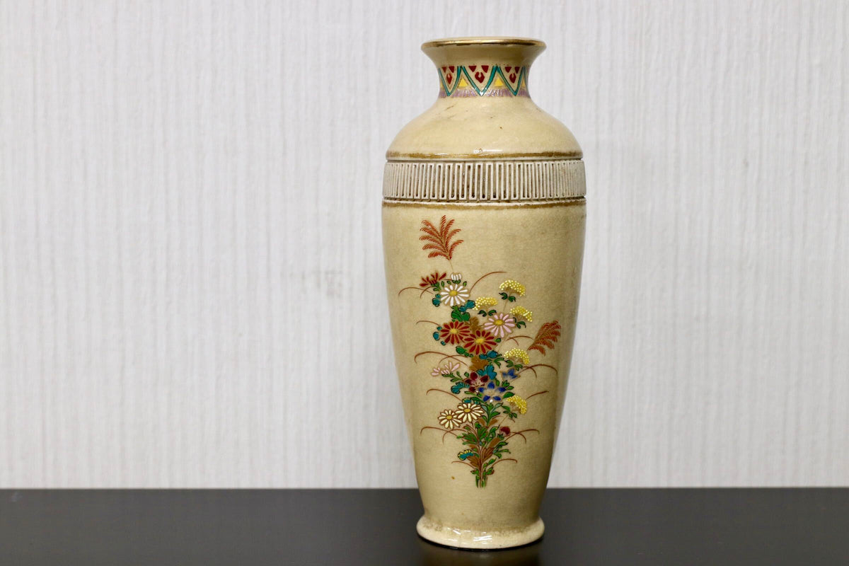 GMJK405F○薩陶山 薩摩焼 金彩色絵 秋草文 花瓶 花器 飾壺 陶芸 陶器 美術工芸品