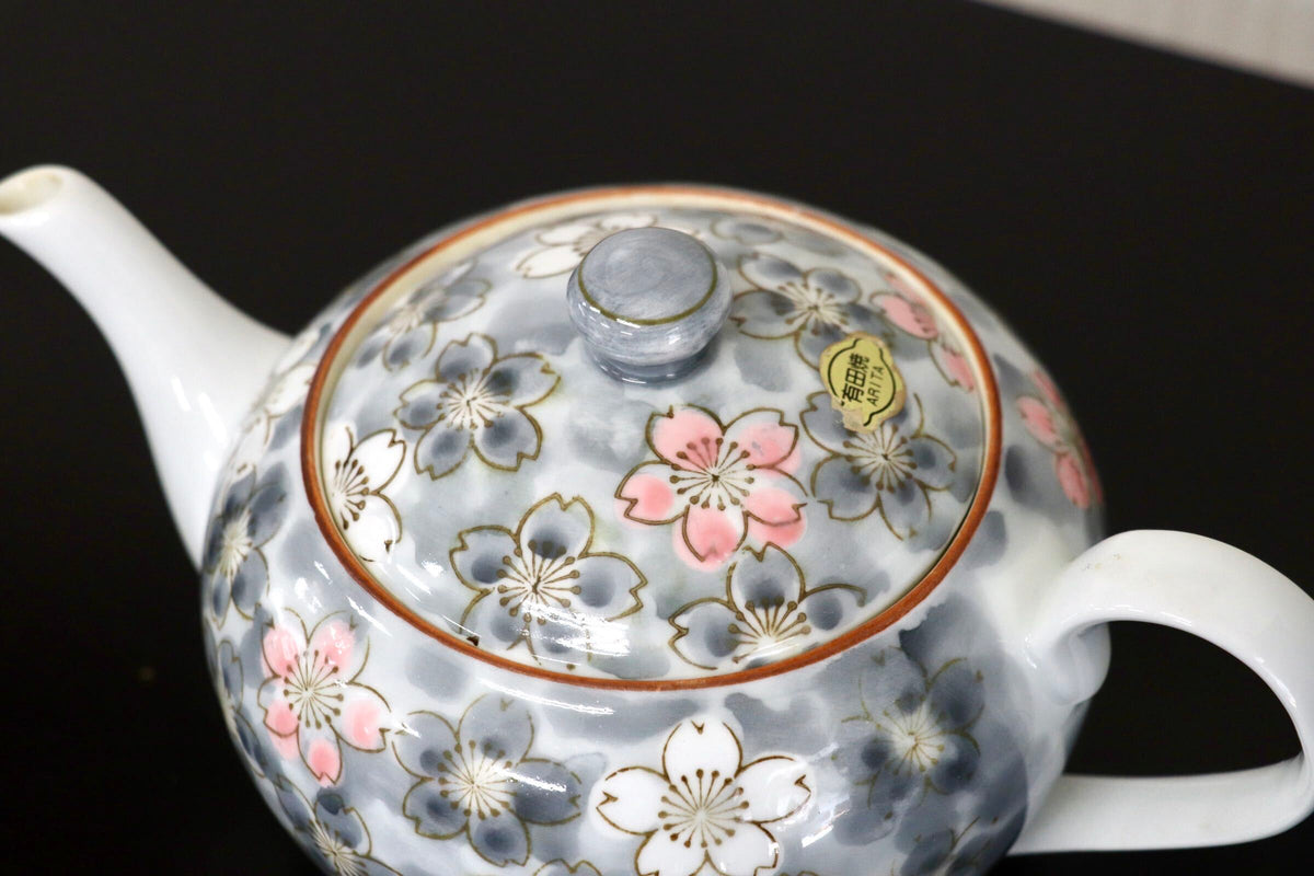 GMJH332AN○有田焼 急須茶器揃 急須 湯呑 汲出 仙茶 桜文様 染錦 和食器 茶器 陶器 和モダン 5客セット