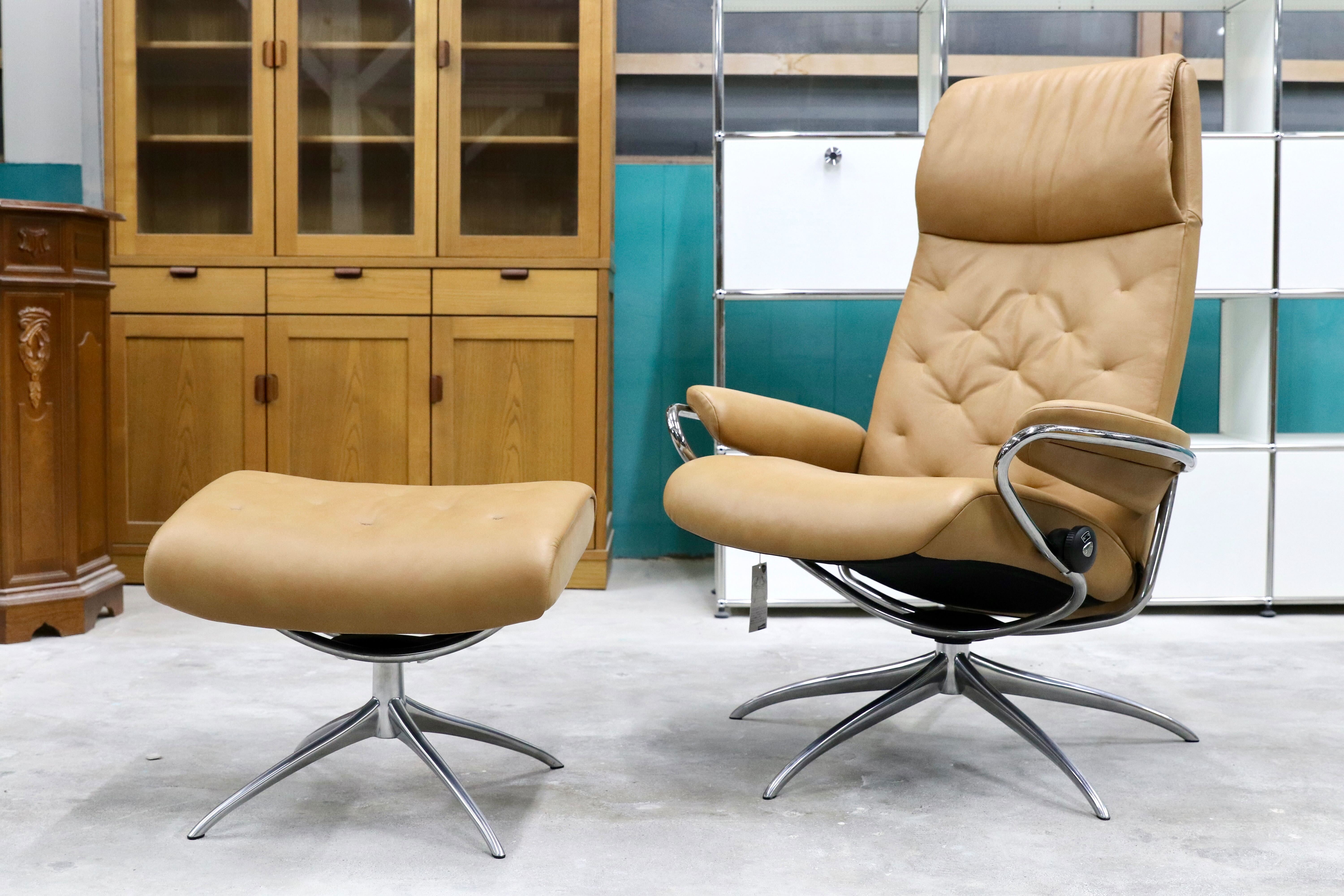 GMHS407○EKORNES / エコーネス ストレスレス メトロ Metro Mサイズ リクライニングソファ オットマン 北欧ノルウェー 約36万  展示品