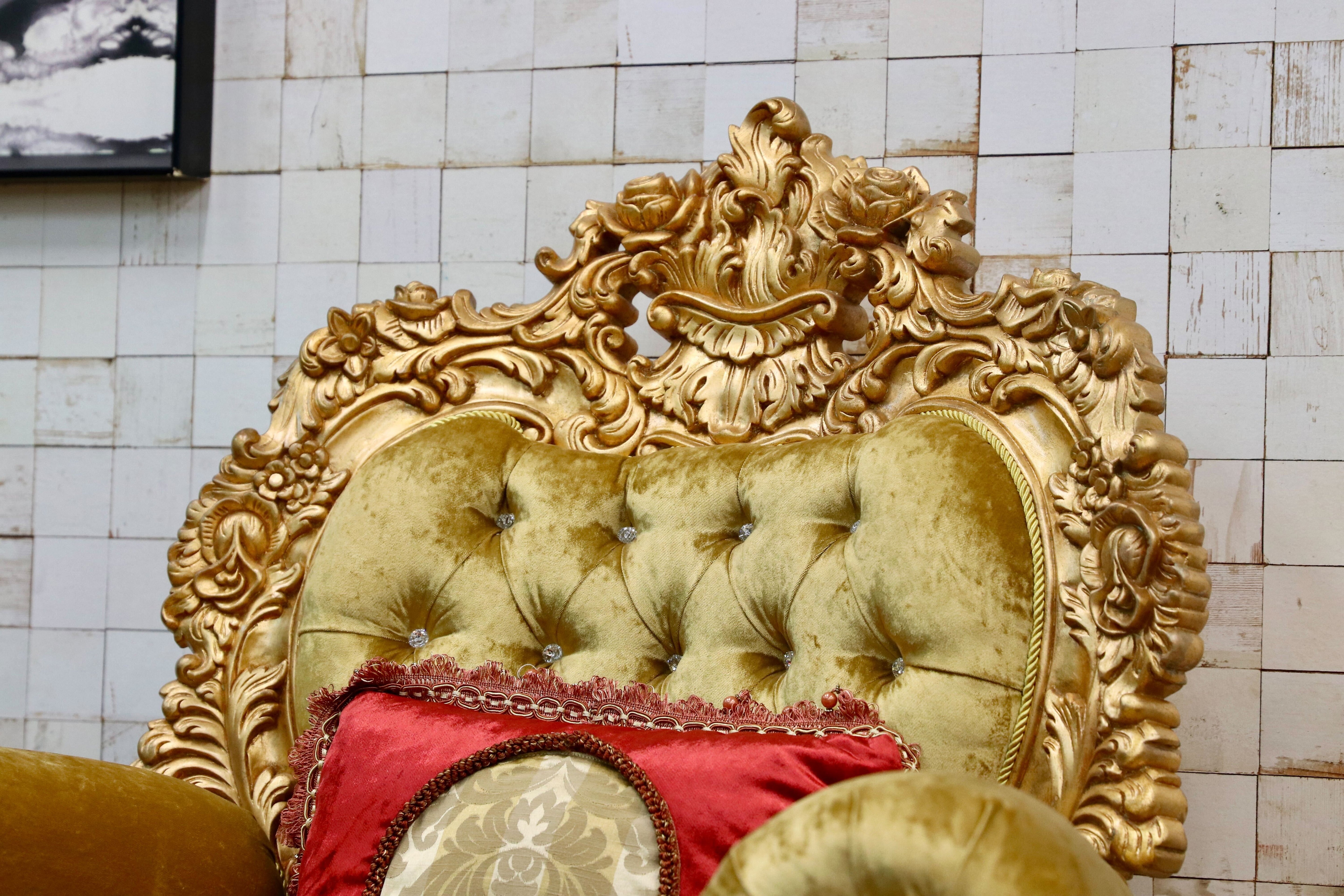 GMIS310A○18世紀 イギリス クラシックスタイル シングルソファ ロココ調 スワロフスキー 最高級 ゴールド エレガント 展示品