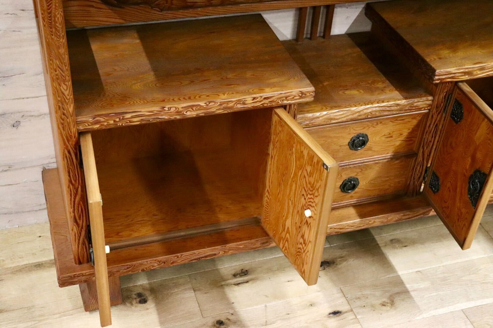 GMIH276○世界遺産屋久杉 茶棚 サイドボード リビングボード 飾り棚 キャビネット 和家具 和室 座敷 古民家 レトロ 茶箪笥