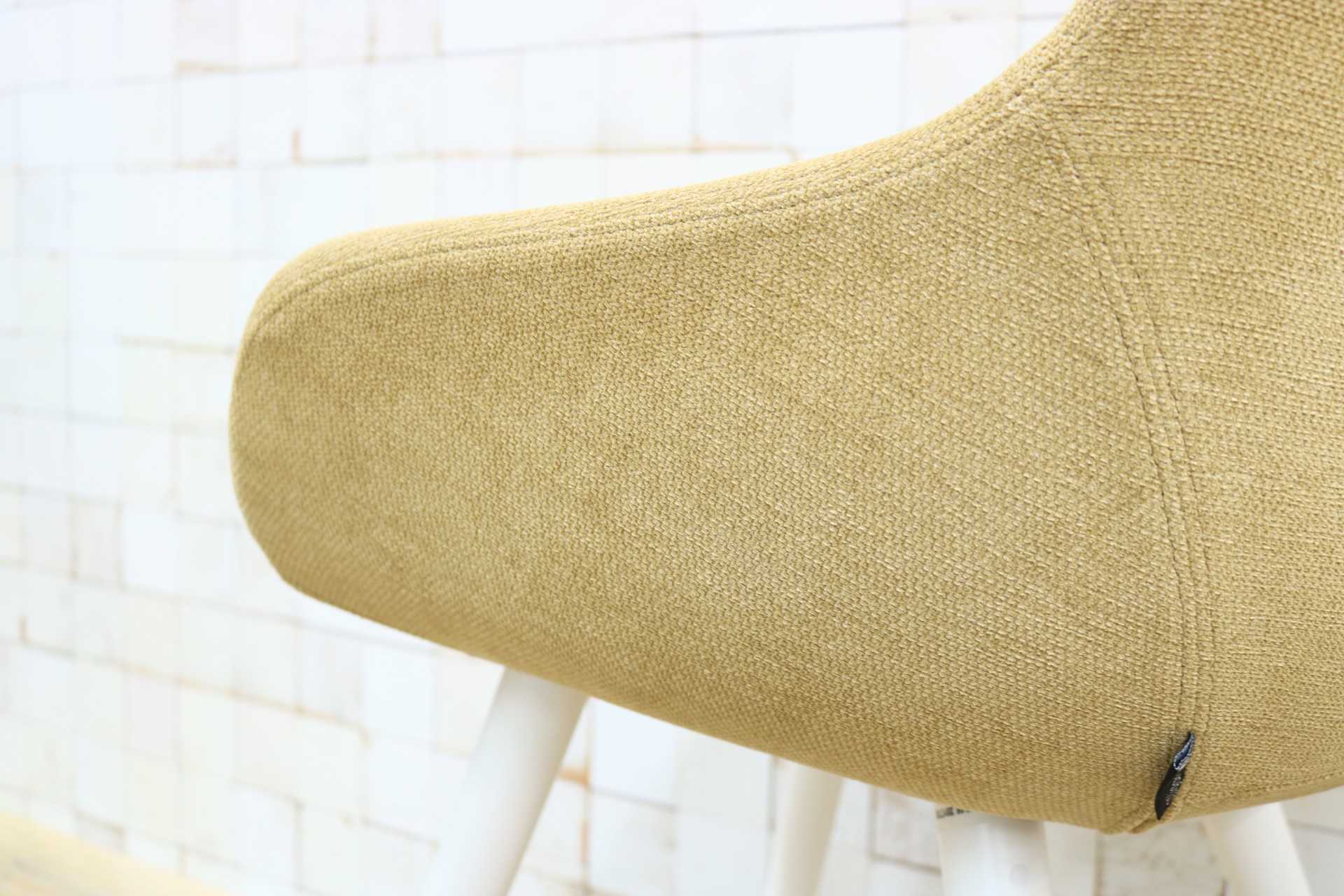GMIH498D○Calligaris / カリガリス IGLOO イグルー ダイニングチェア チェア 椅子 ファブリック 店舗什器 イタリア 定価約9.8万