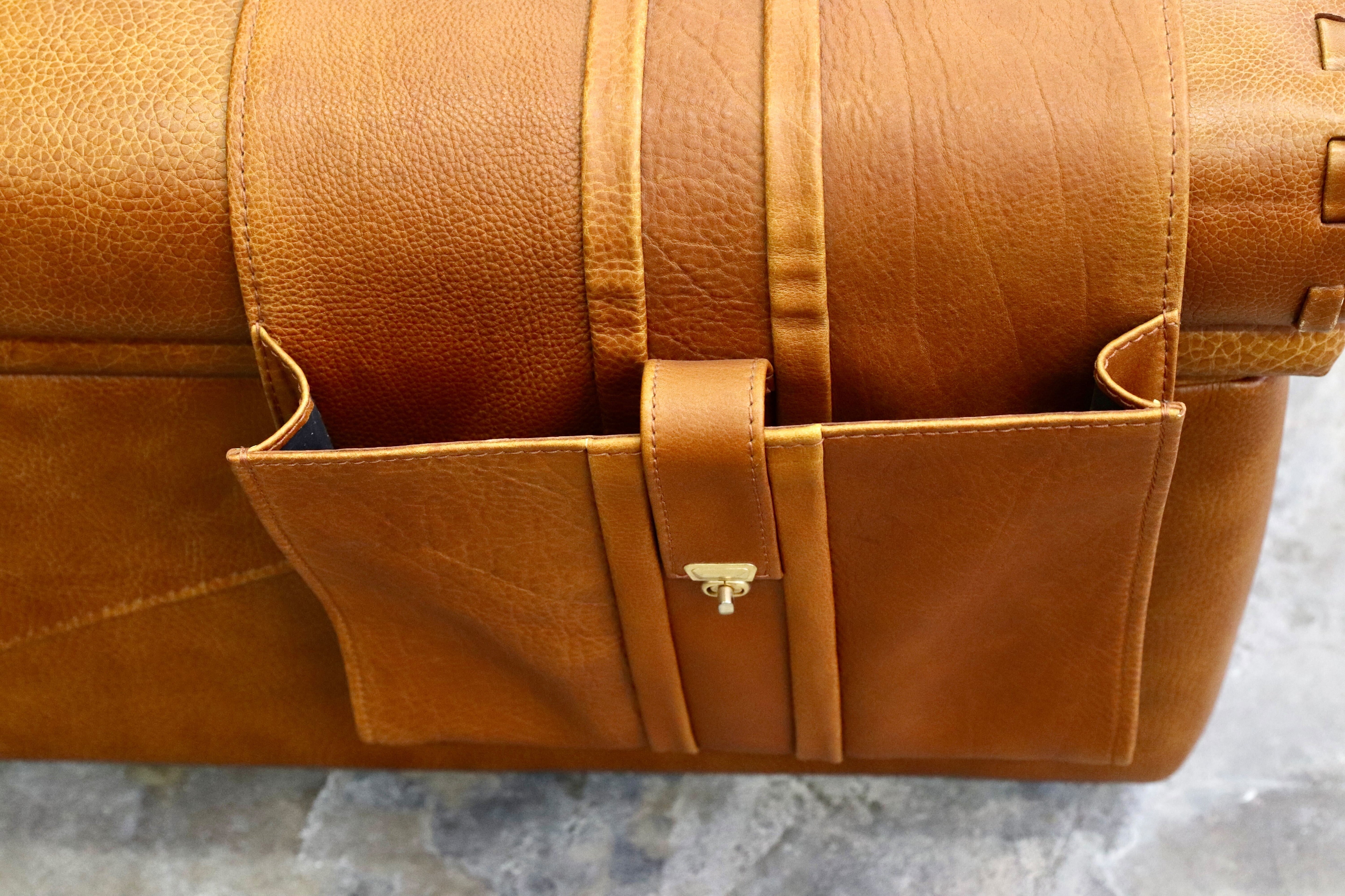 GMIK148○formenti / フォルメンティ イタリア製 最高級 ラグジュアリー シングルソファ 厚手本革 ブラウン ユーロカーサ取扱 約70万