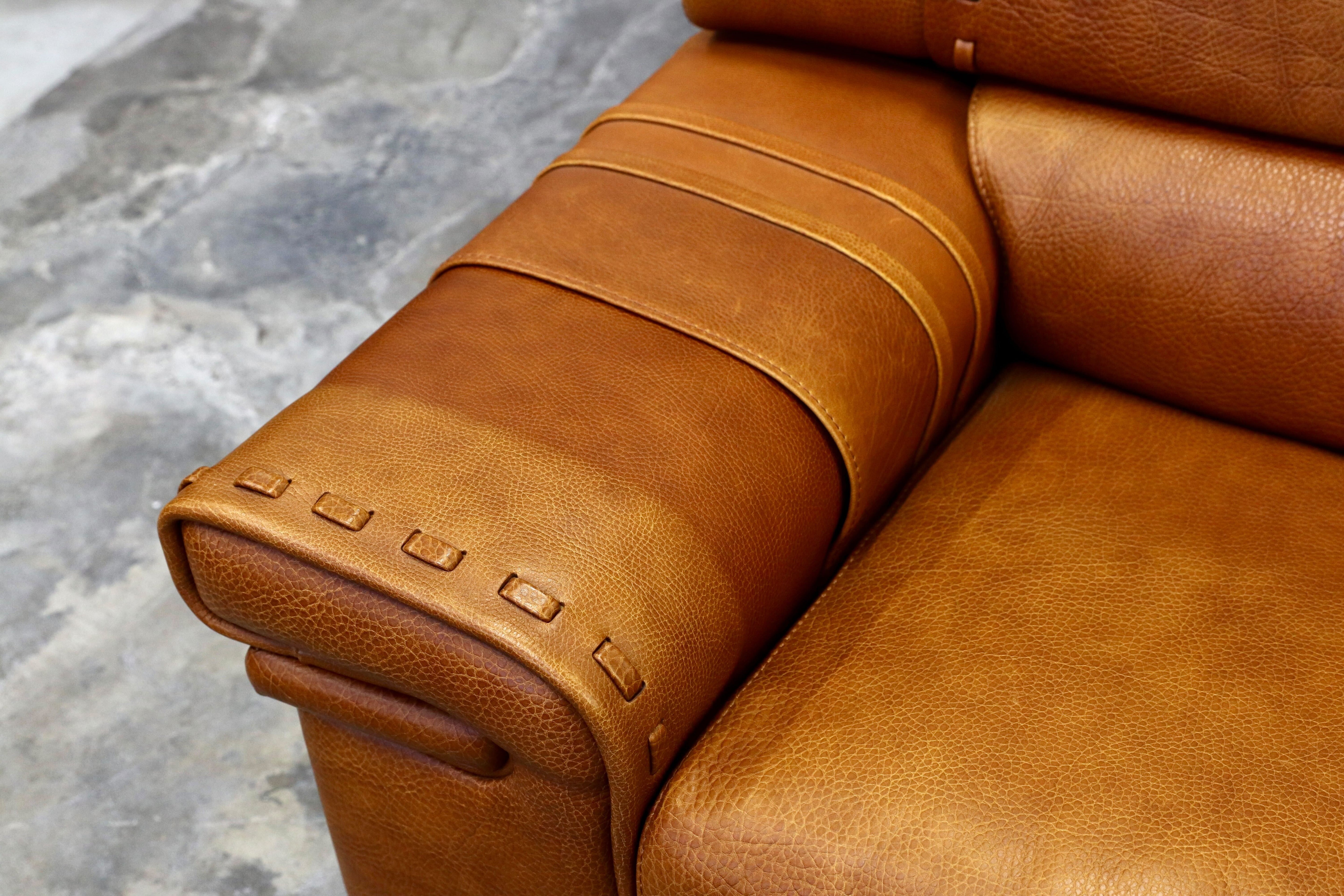 GMIK576A○formenti / フォルメンティ イタリア製 最高級 ラグジュアリー シングルソファ 厚手本革 ブラウン ユーロカーサ取扱 約70万