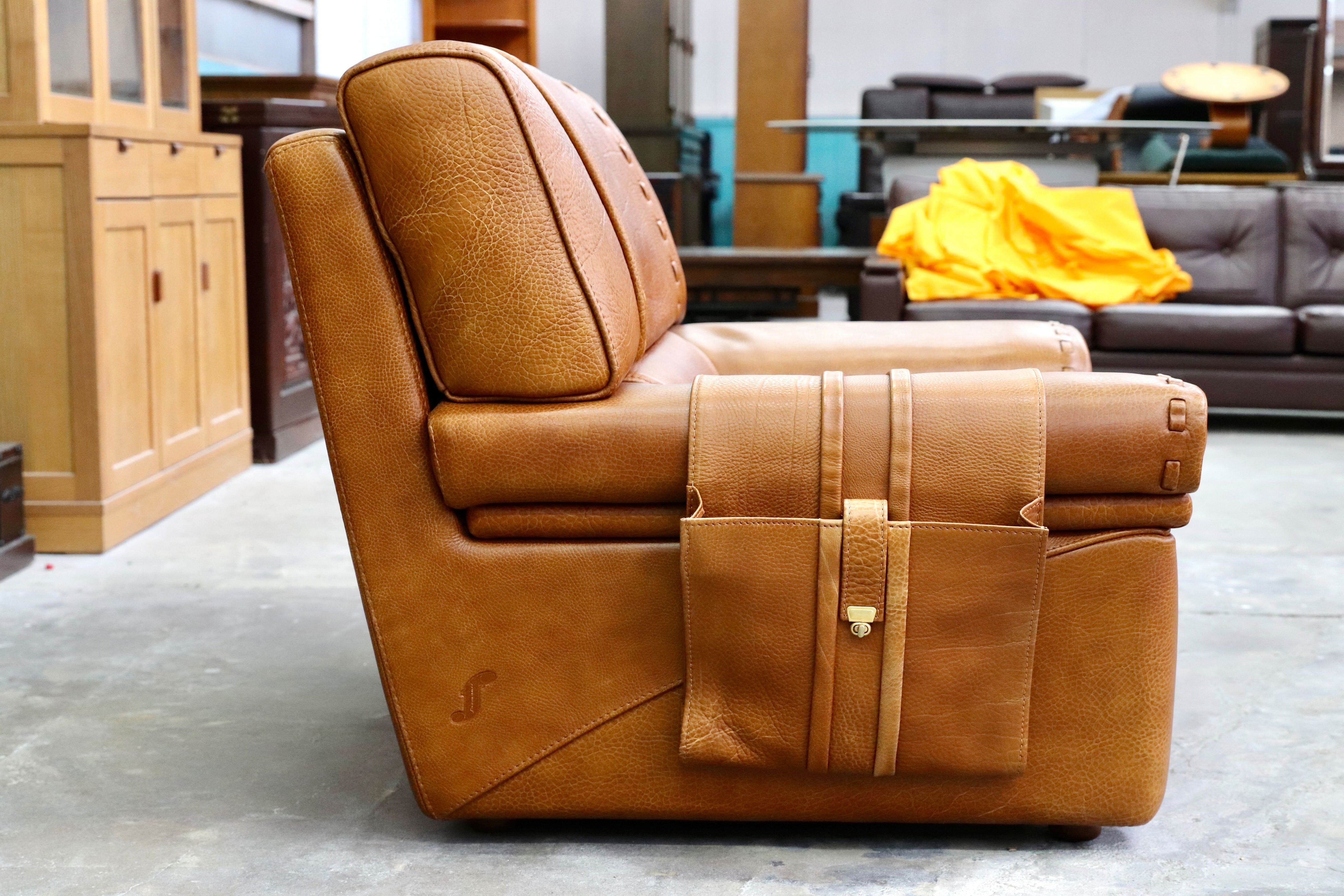 GMIK576B○formenti / フォルメンティ イタリア製 最高級 ラグジュアリー シングルソファ 厚手本革 ブラウン ユーロカーサ取扱 約70万