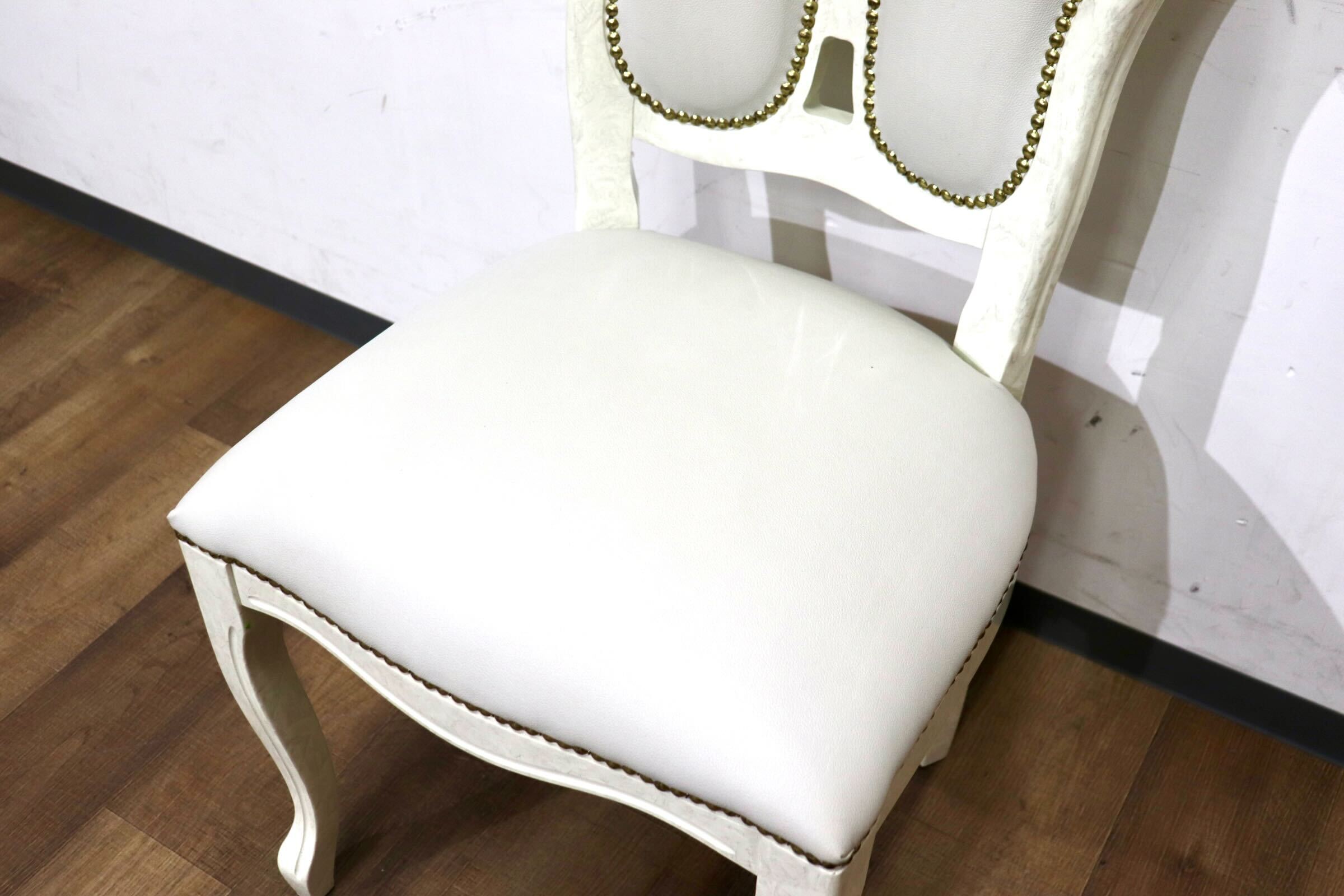 GMHN308C○Eddi Rose / エディローズ イタリア製 ダイニングチェア 食卓椅子 アームレスチェア 鋲打 猫脚 エレガント クラシック 輸入家具