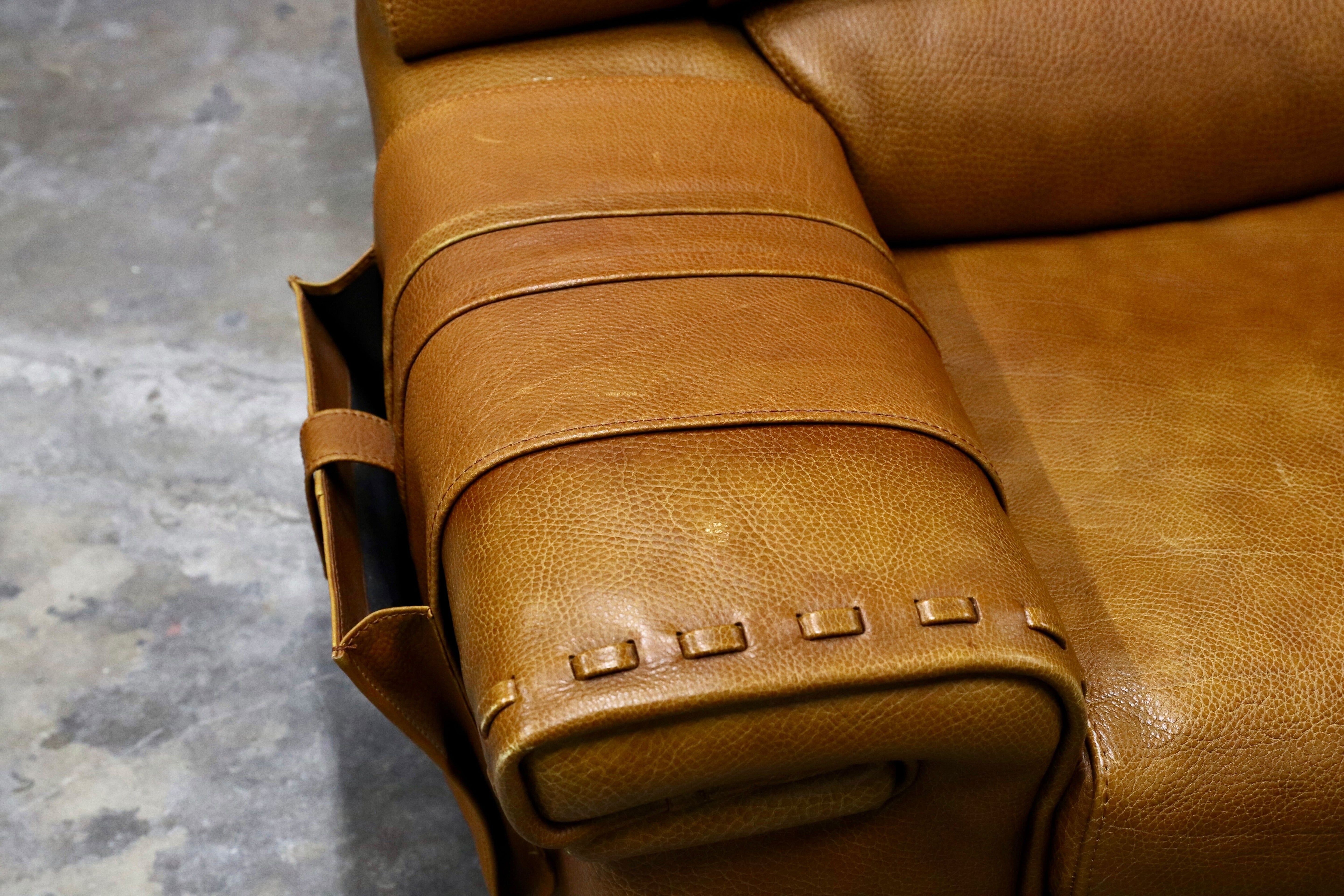 GMIK576C○formenti / フォルメンティ イタリア製 最高級 ラグジュアリー シングルソファ 厚手本革 ブラウン ユーロカーサ取扱 約70万