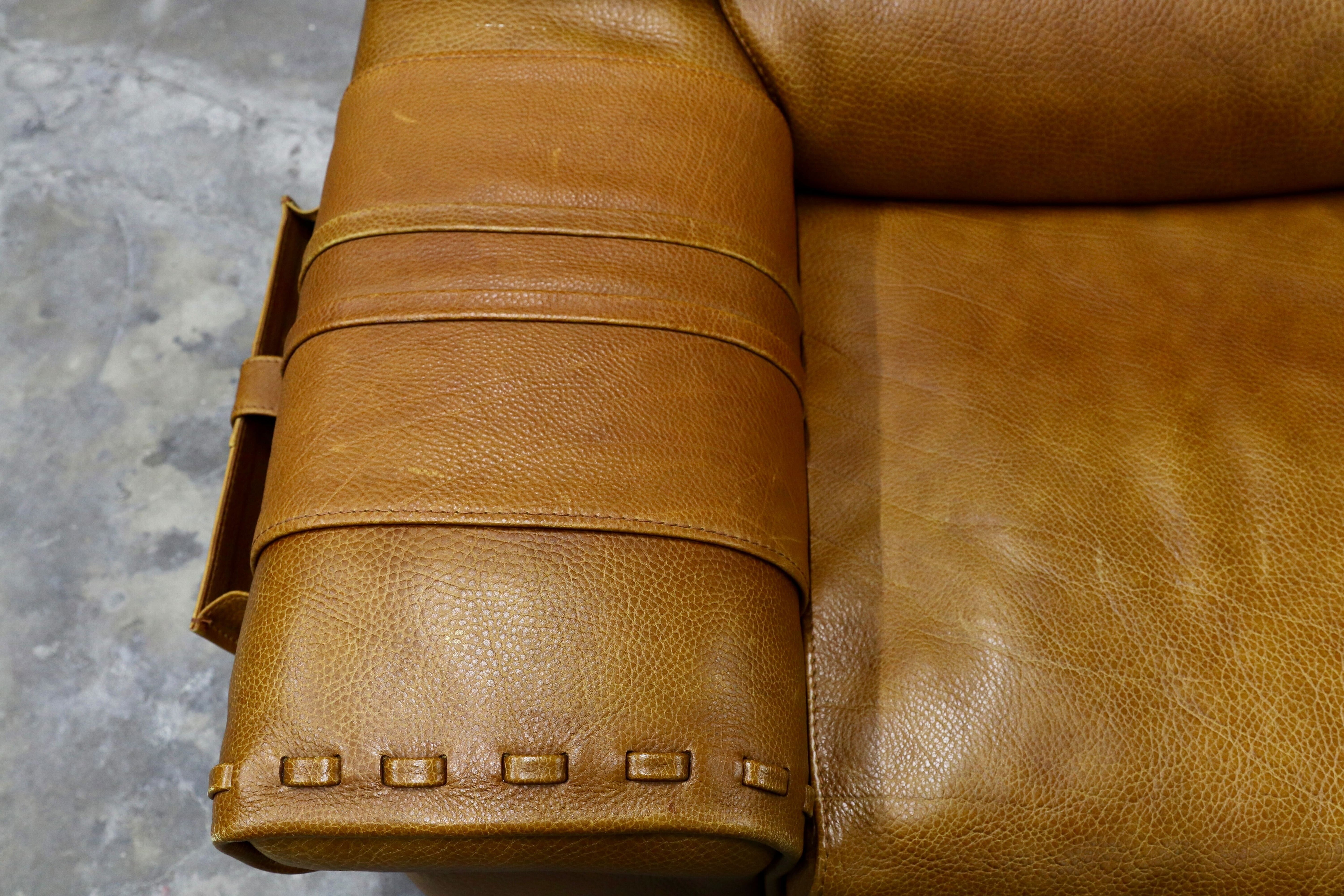 GMIK576C○formenti / フォルメンティ イタリア製 最高級 ラグジュアリー シングルソファ 厚手本革 ブラウン ユーロカーサ取扱 約70万