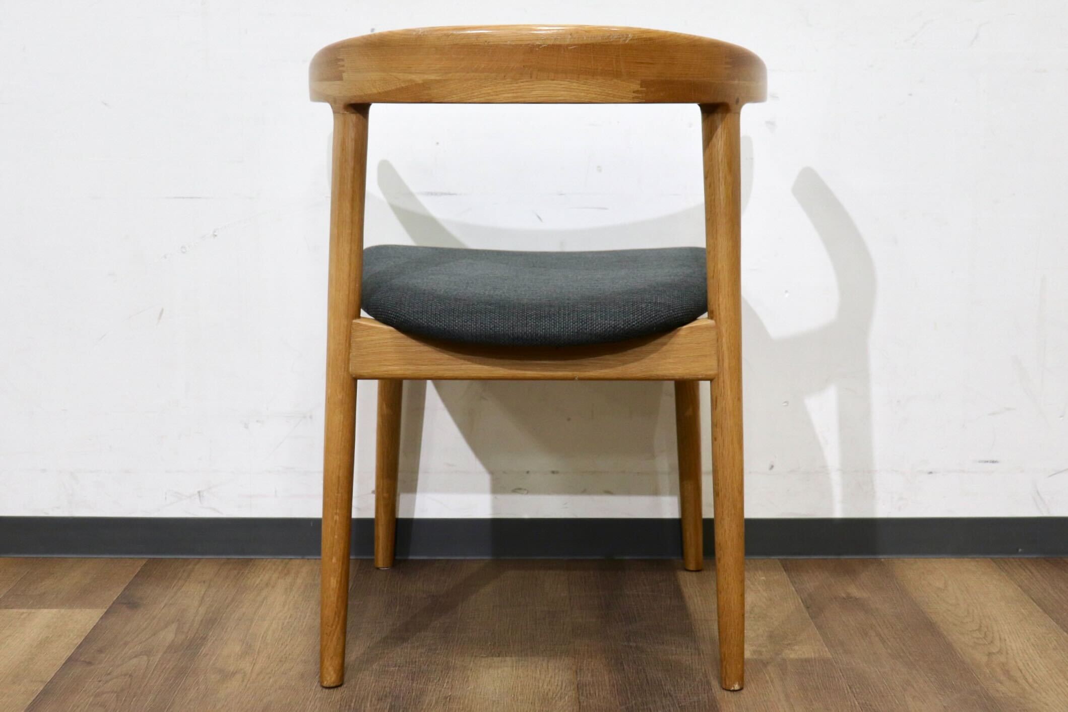 GMHN275B○北欧スタイル ダイニングチェア アームチェア 食卓椅子 椅 GMHN275B○北欧スタイル ダイニングチェア アームチェア 食卓椅子 椅