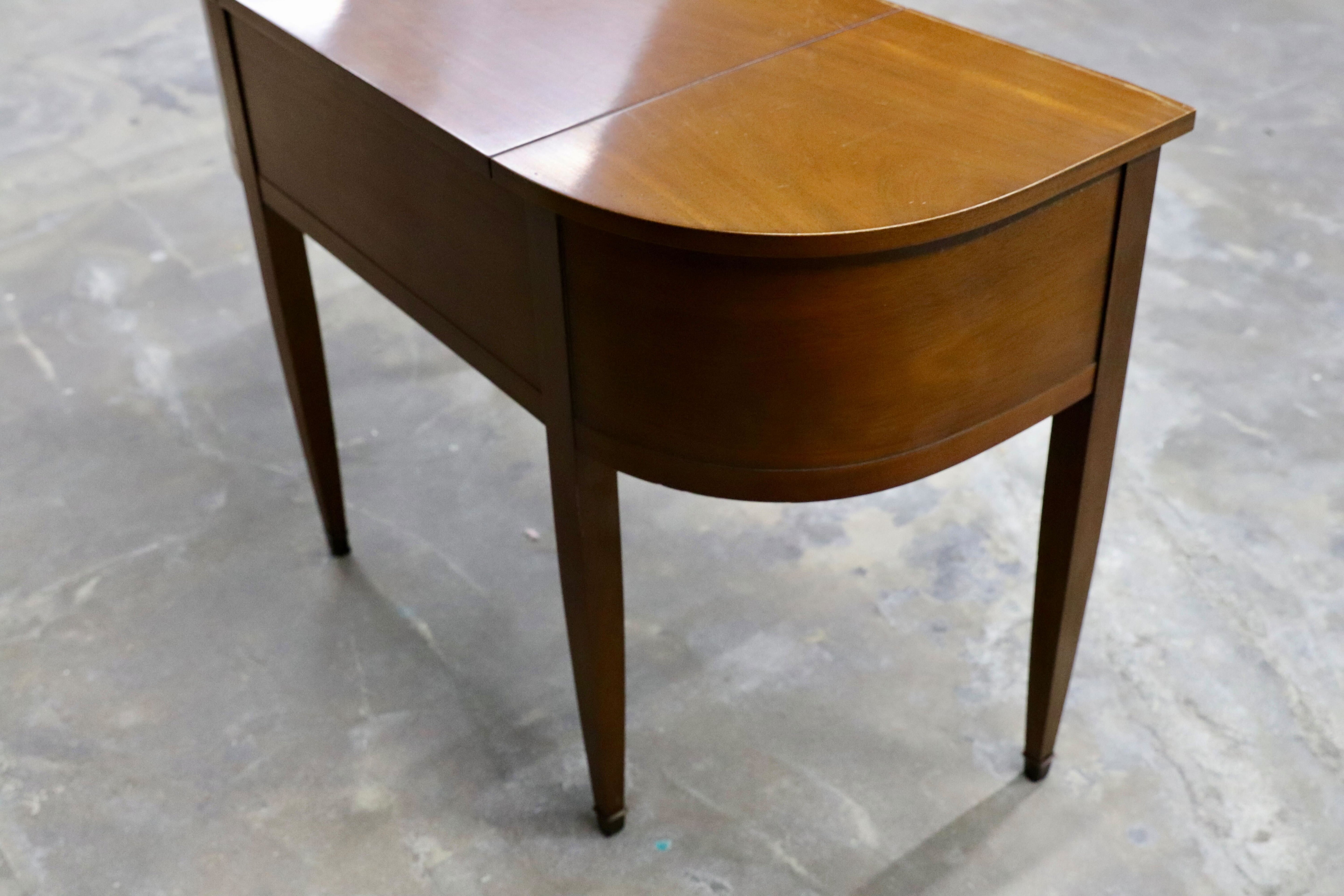 GMIK574○DREXEL HERITAGE /ドレクセルヘリテイジ トライユン ドレッサー デスク 机 クラシック ヴィンテージ アンティーク 定価約43万