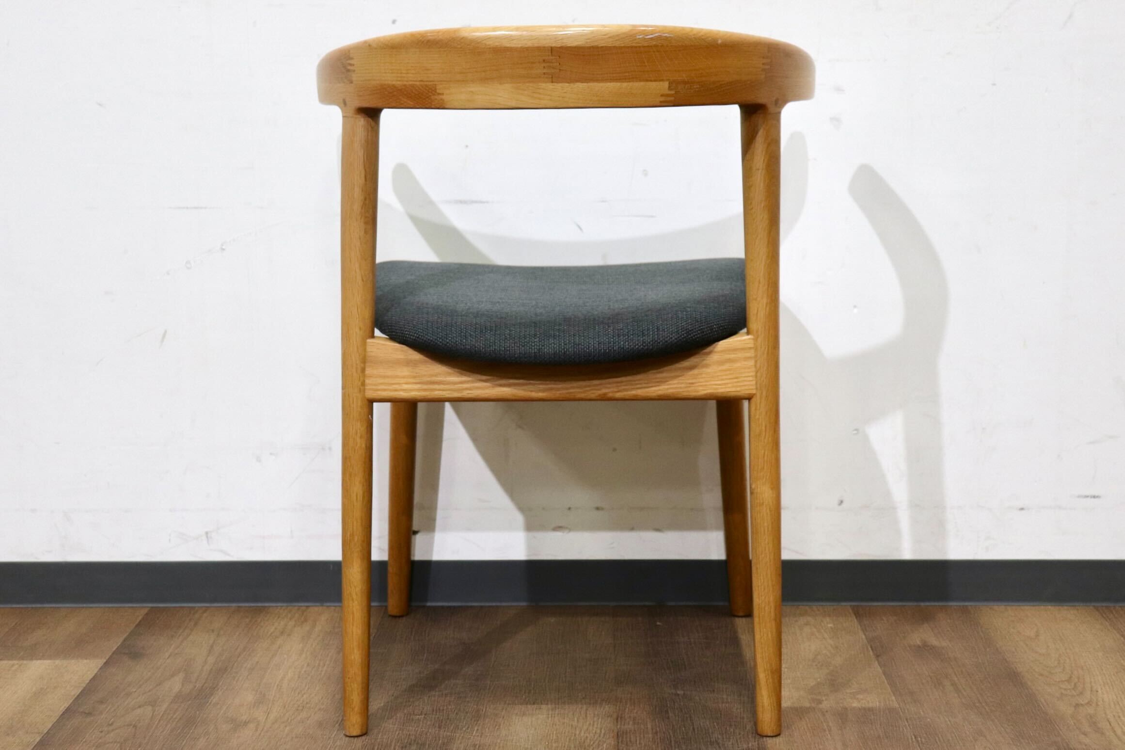 GMHN275F○北欧スタイル ダイニングチェア アームチェア 食卓椅子 椅子 チェア シンプル ナチュラル グレー オーク材 モダン 検) TOMOSU