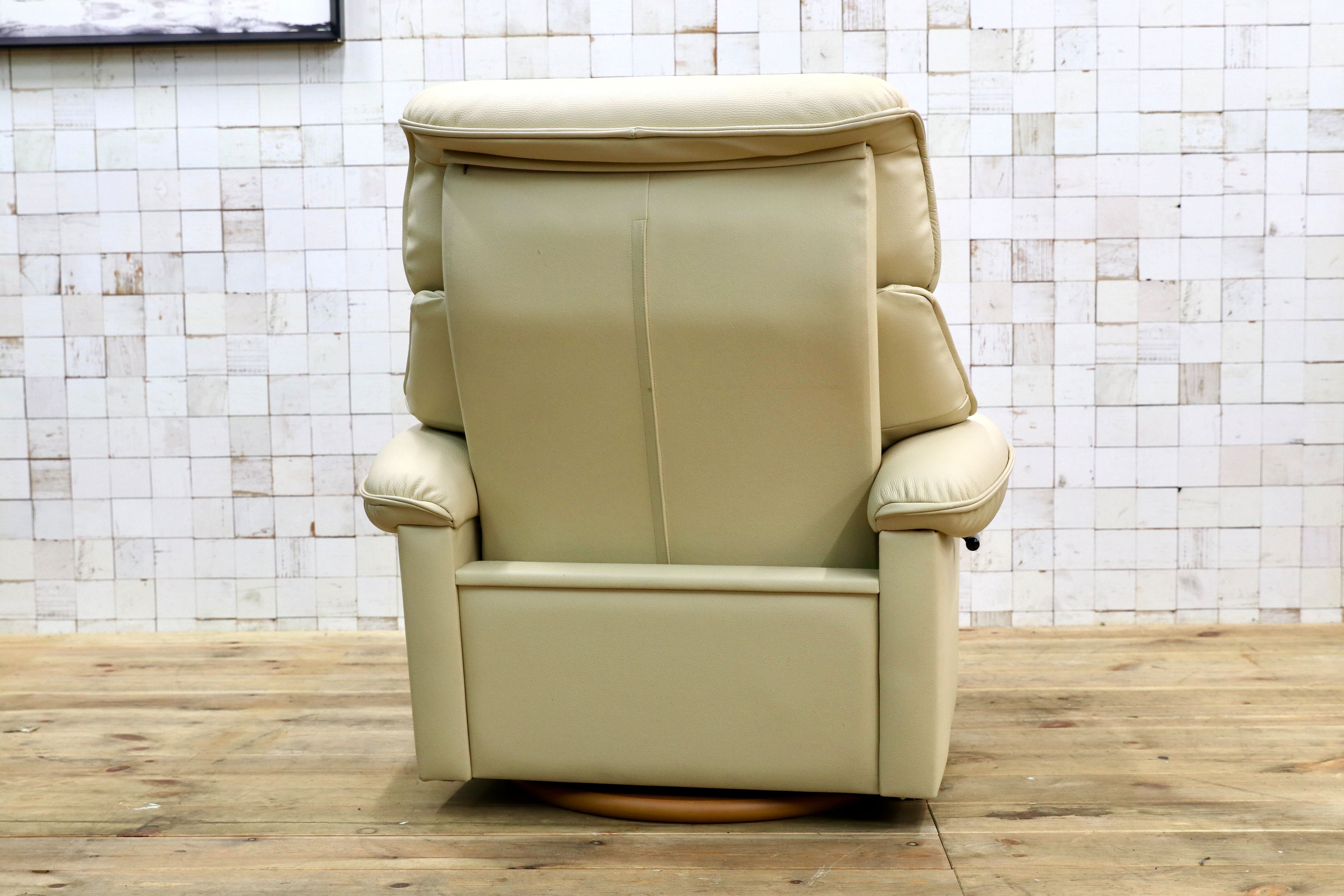 GMIS308○冨士ファニチア / FUJI FURNITURE 1人掛けソファ シングルソファ 本革 クリーム色 回転チェア ラウンジチェア リクライニング