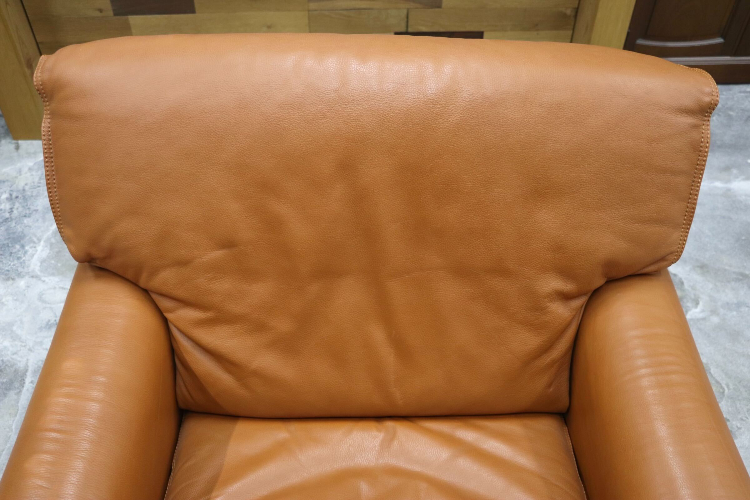 GMHK502A○イタリアモダン 高級 クラシック 1人掛けソファ シングルソファ 総革 ブラウン 検）モビリア デセデ パオログッチ