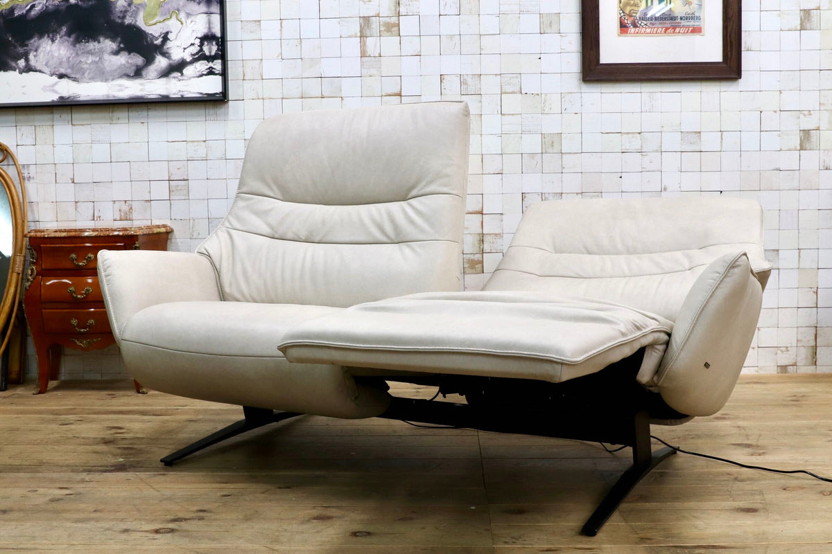 GMJK434○himolla / ヒモラ LALO ラロ 電動リクライニングソファ 2人掛け 総本革 ロングライフ ドイツ製 IDC大塚家具 定価約95万円