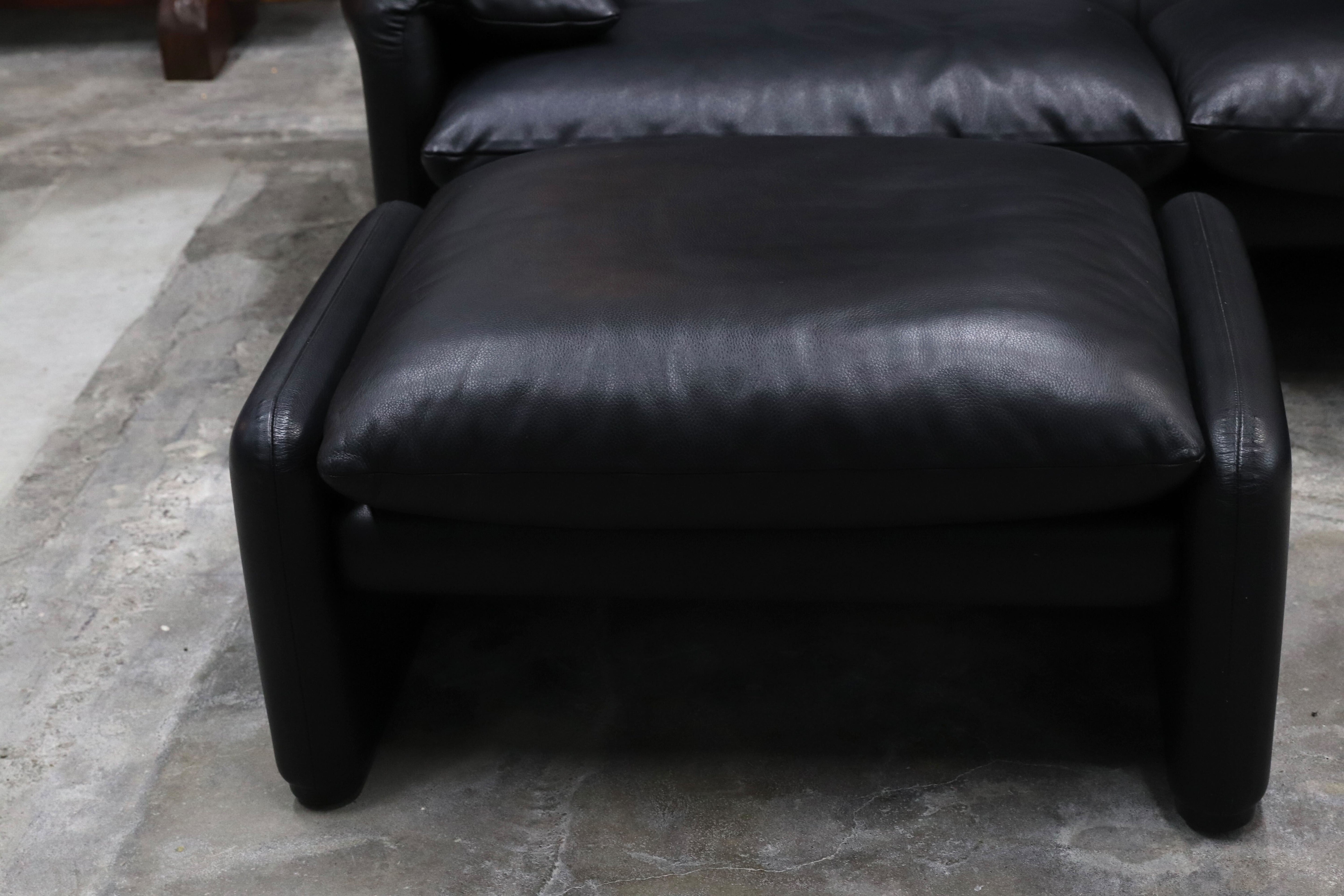GMIK601○Cassina / カッシーナ MARALUNGA マラルンガ 3人掛けワイド トリプルソファ ヴィコ・マジストレッティ オットマンセット 約344万