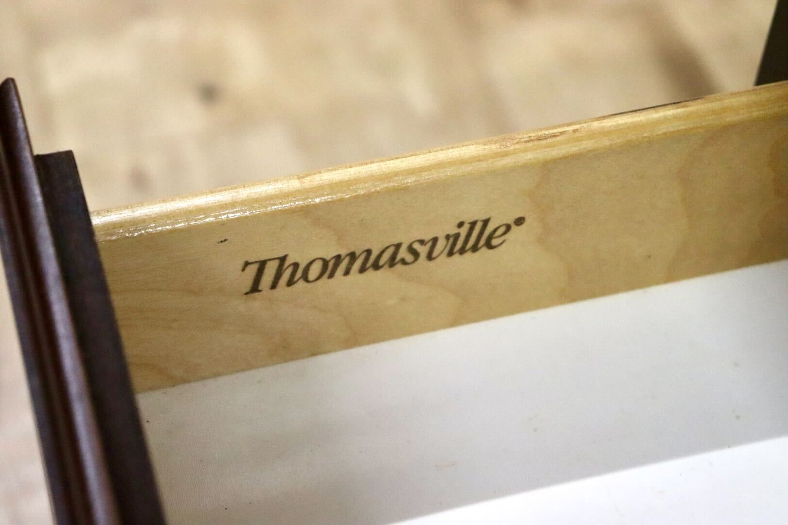 GMHS180C○Thomasville / トーマスビル ナイトテーブル エンドテーブル サイドテーブル 米軍放出家具 アンティーク ヴィンテージ