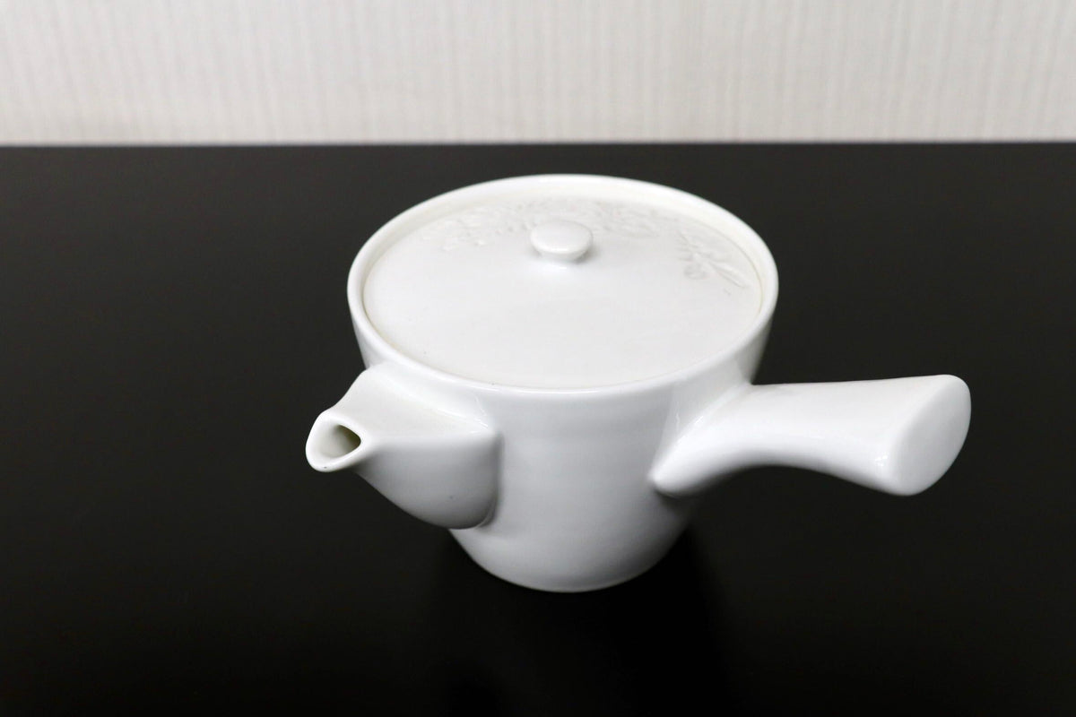 GMJH332AR◯急須 横手急須 煎茶器 茶銚 白磁急須 磁器急須 茶器 茶道具 和食器 陶器 在銘 和モダン