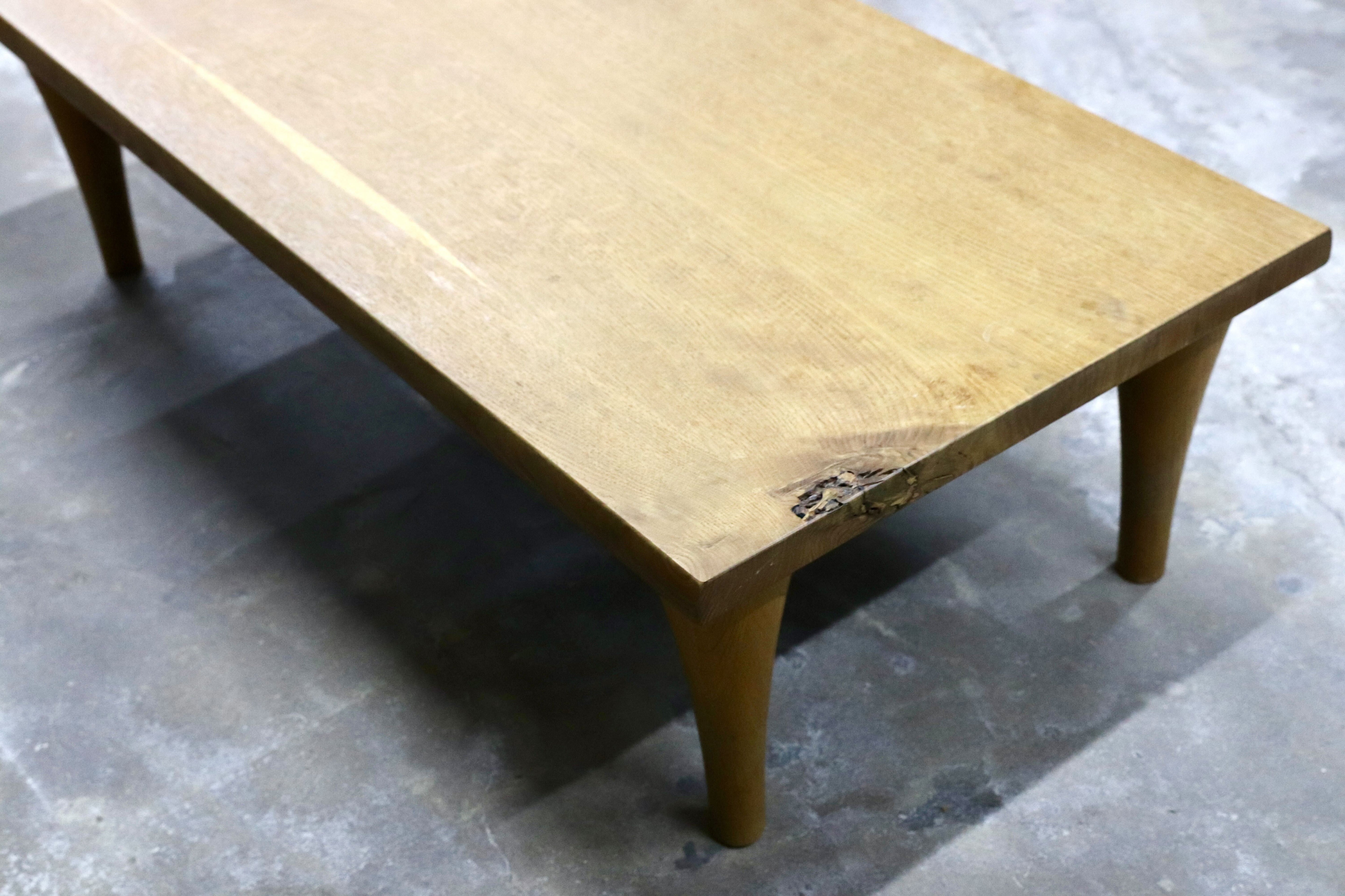 GMIK612○飛騨産業 / HIDA 森のことば センターテーブル リビングテーブル 応接机 オーク無垢材 節入り 佐々木敏光 定価17.7万