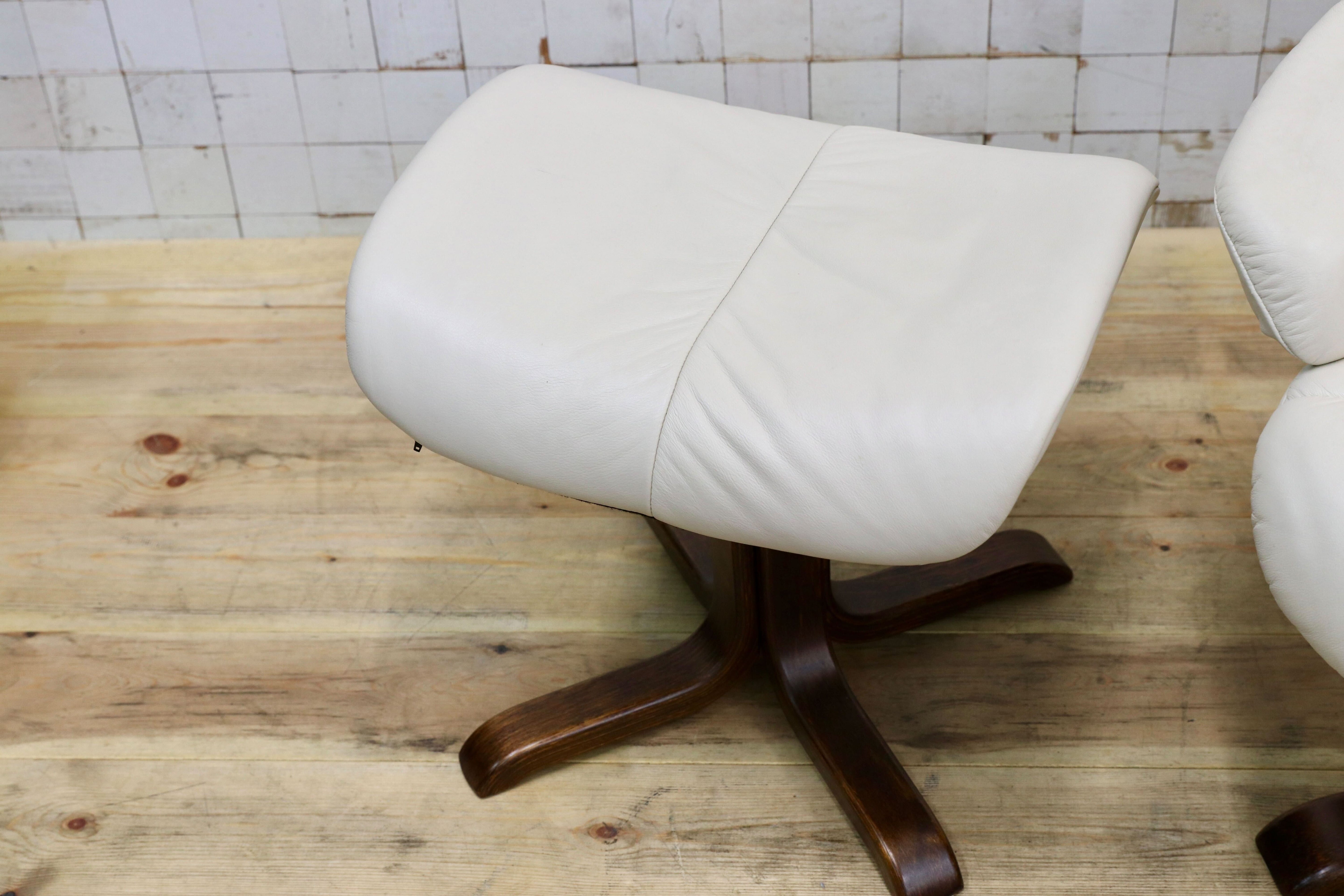 GMIK590○Hjellegjerde / イエリアーダ リクライニングチェア パーソナルチェア 回転椅子 オットマン レザー ノルウェー 北欧家具