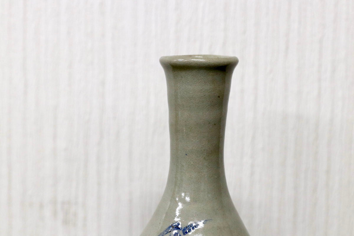 GMJO136F○染付 草花文 鶴首花入 花瓶 在銘 呉須 古陶磁 茶道具 華道具 古美術