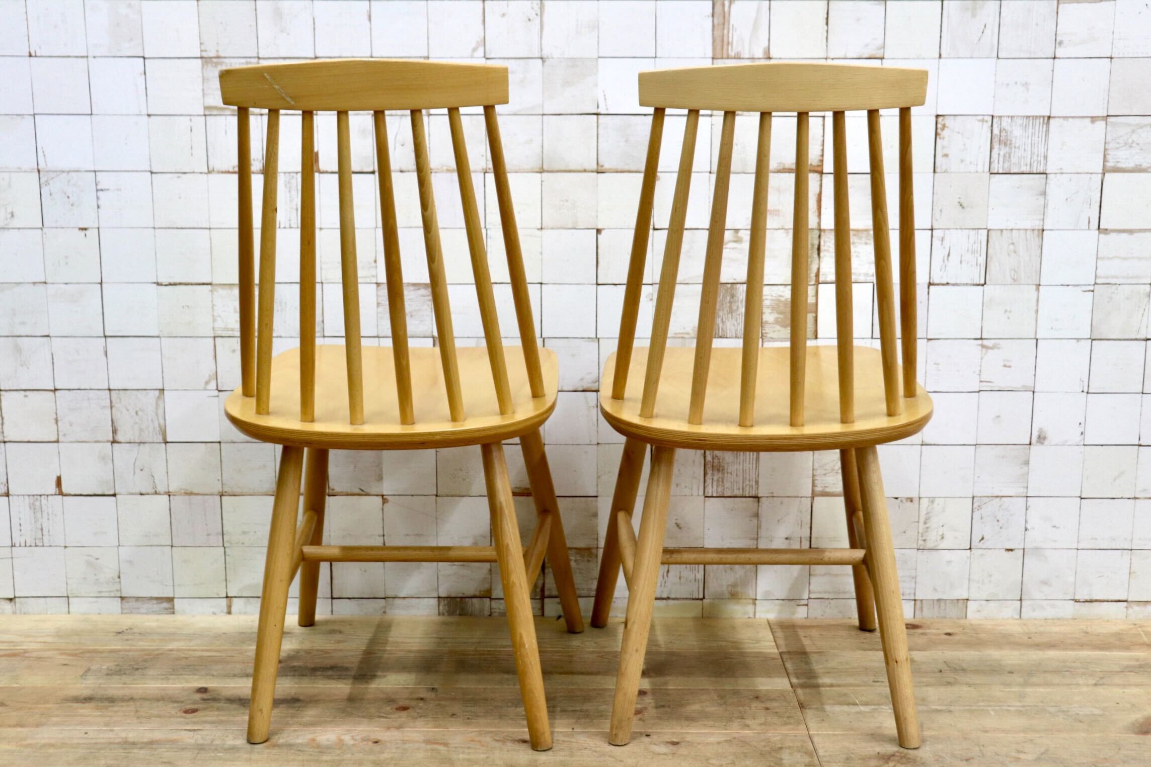 GMIH499D〇北欧スタイル ウィンザーチェア 2脚セットダイニングチェア 木製 ナチュラル スピンドルバック