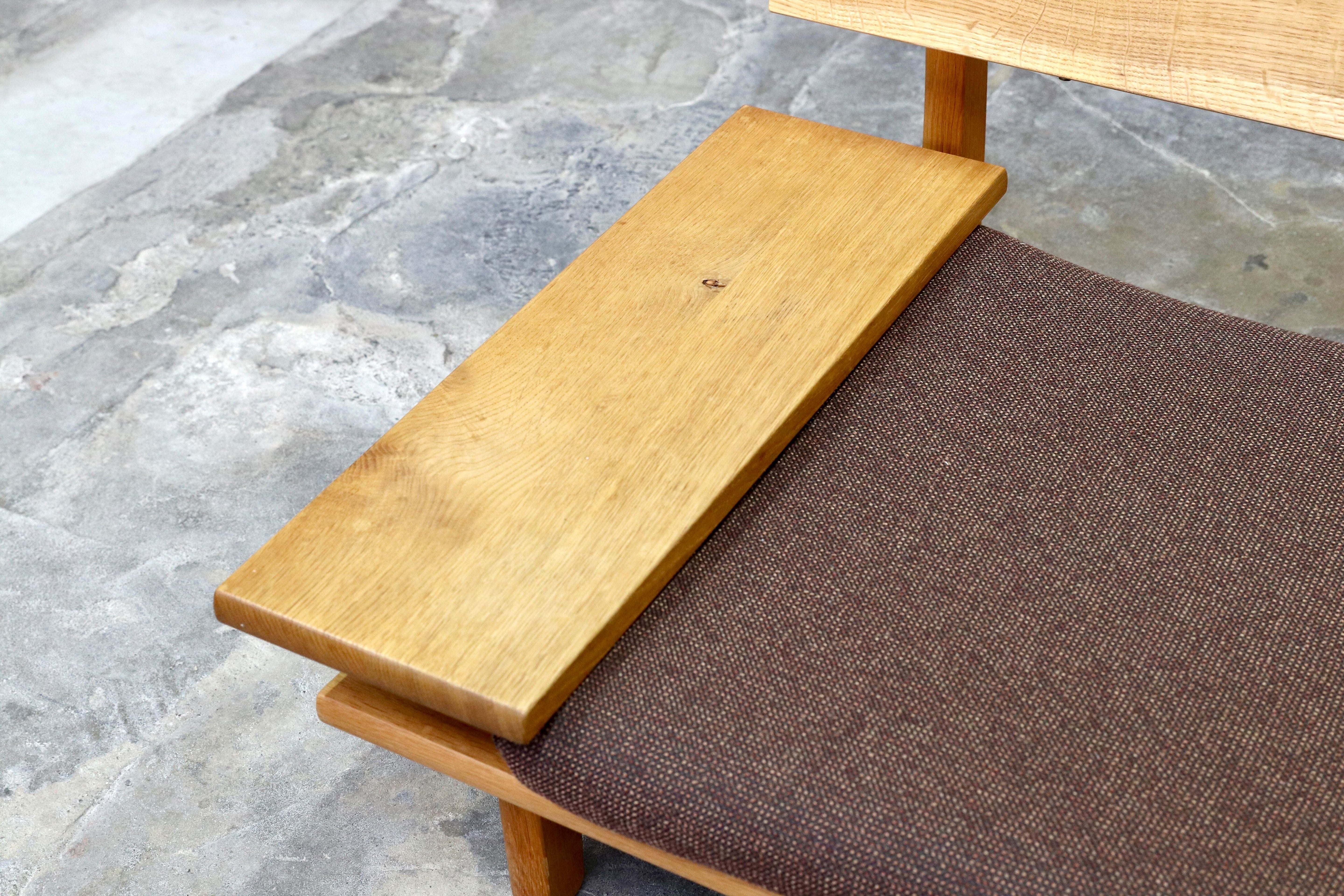 GMIK612B○飛騨産業 / HIDA キツツキ 森のとこば 2人掛けソファ ラブソファ オーク無垢材 長椅子 IDC大塚家具 節入り 約33万