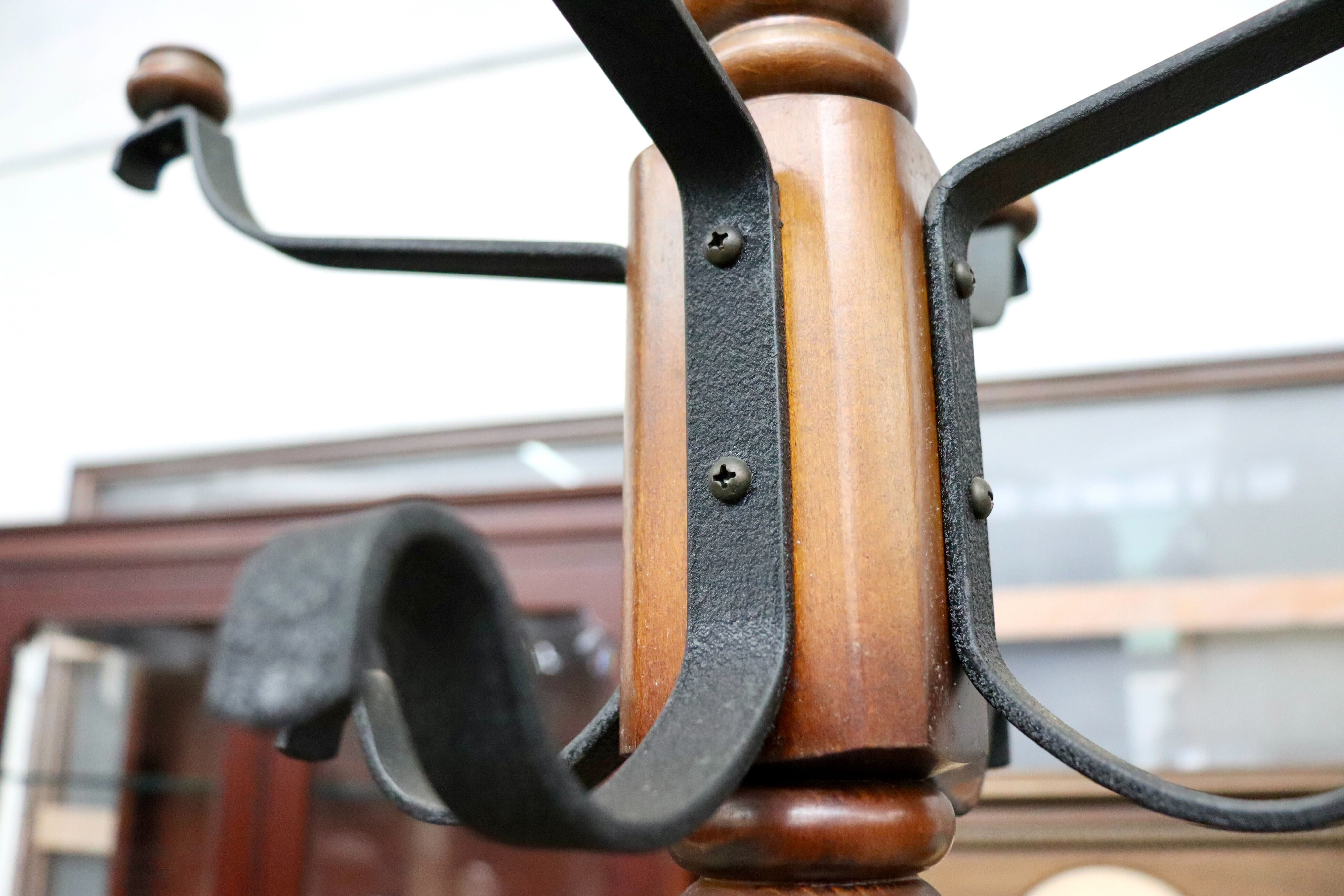 GMIS507○karimoku / カリモク コロニアル コートハンガー ポールハンガー 帽子掛け ポールスタンド レトロ 国産家具