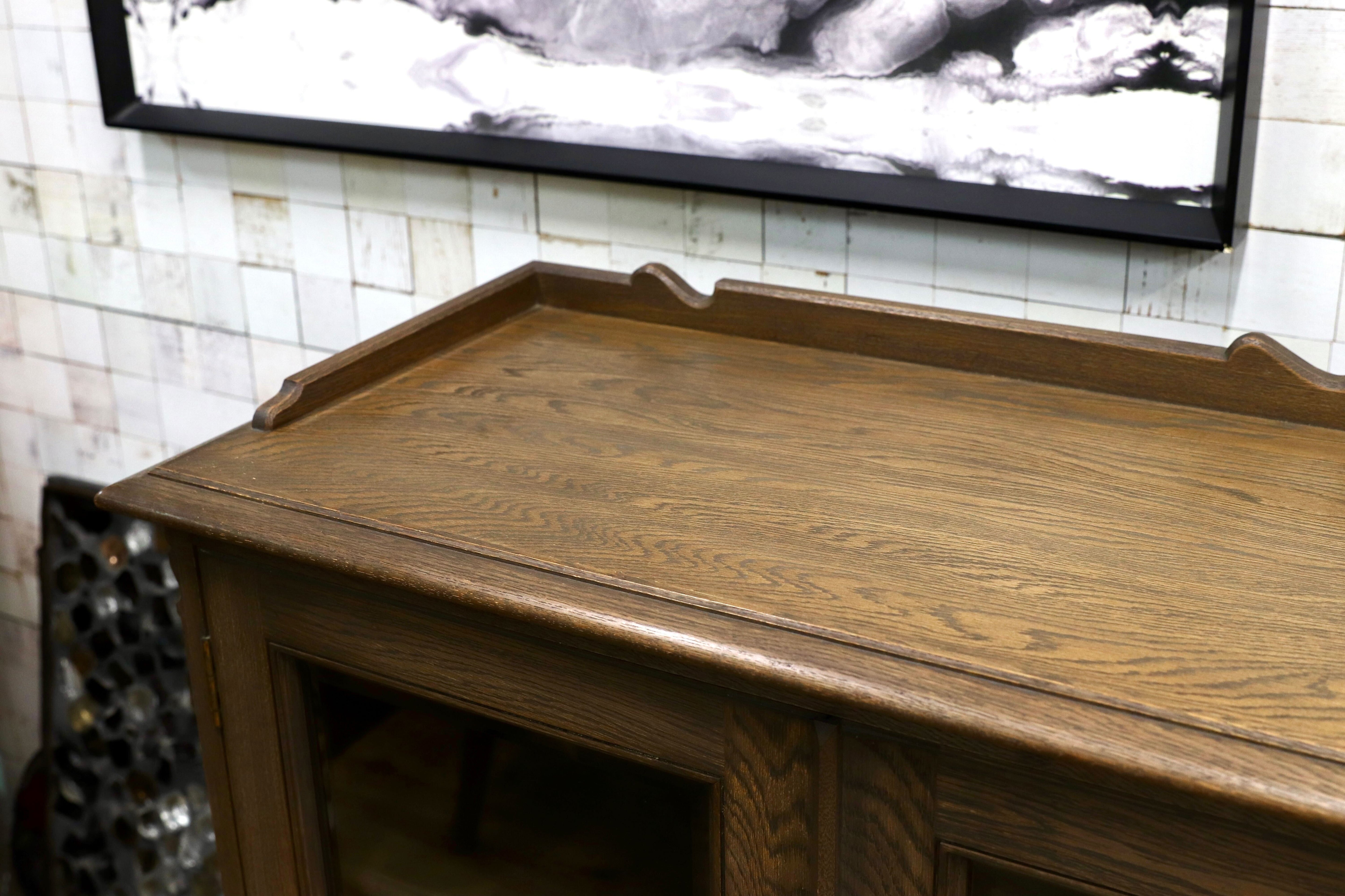 GMIK581○神戸洋家具 永田良介商店 サイドボード リビングボード キャビネット オーク 英国カントリー ヴィンテージ 稀少 アンティーク