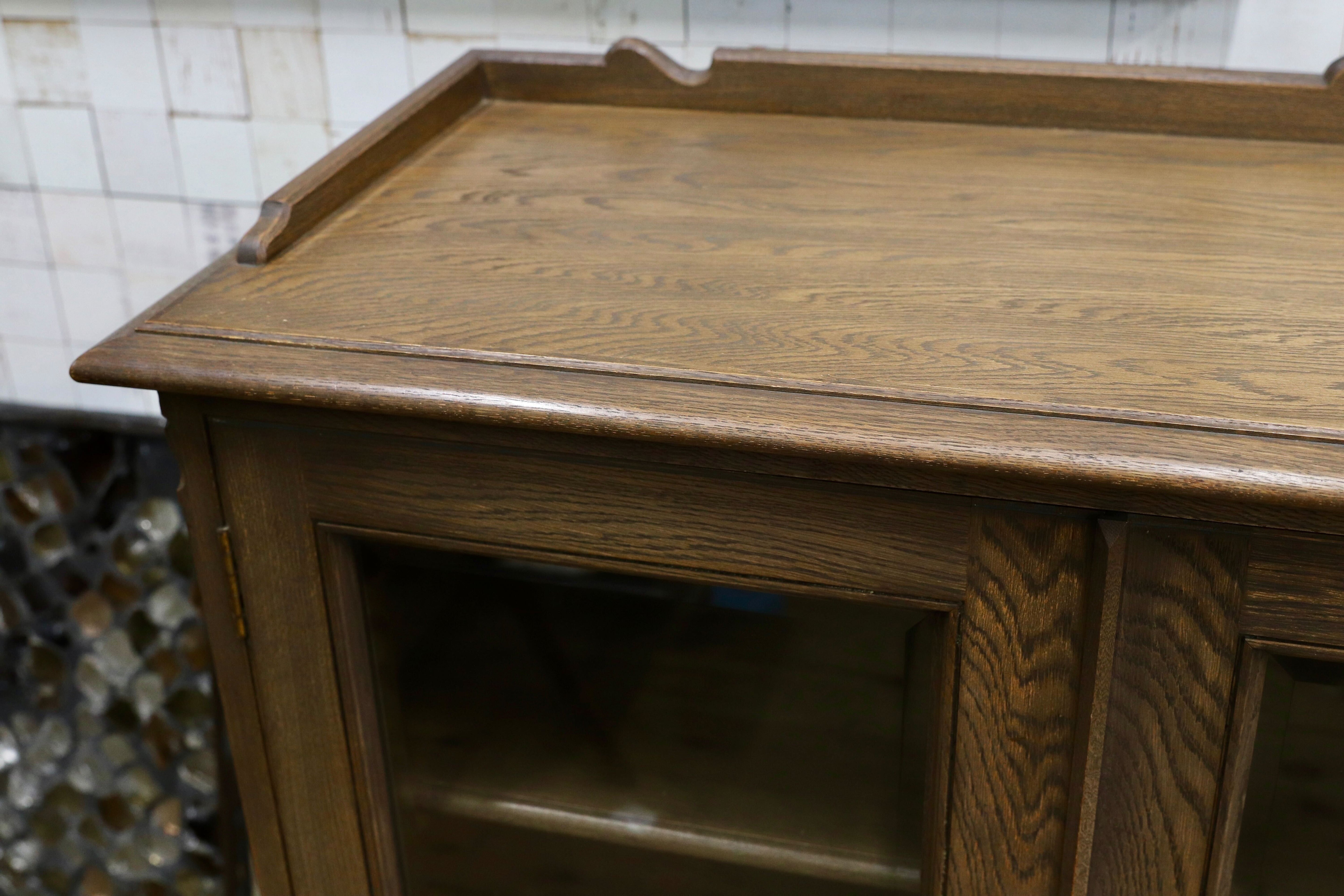 GMIK581○神戸洋家具 永田良介商店 サイドボード リビングボード キャビネット オーク 英国カントリー ヴィンテージ 稀少 アンティーク