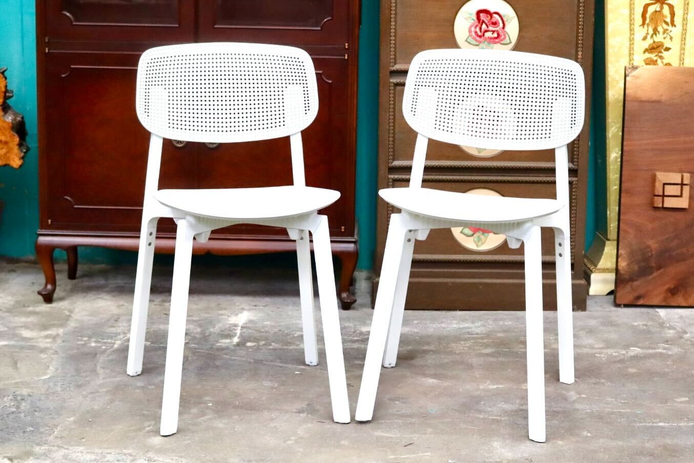 GMIS275G○KRISTALIA / クリスタリア COLANDER ダイニングチェア 椅子 2脚セット スタッキング モダン イタリア 白 展示品 定価約10万