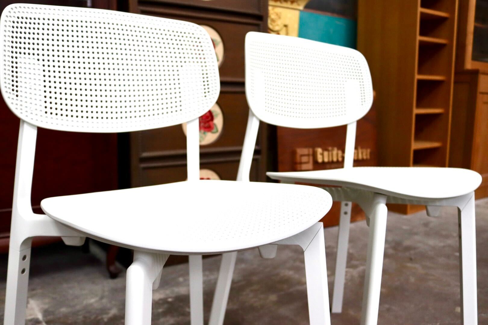 GMIS275G○KRISTALIA / クリスタリア COLANDER ダイニングチェア 椅子 2脚セット スタッキング モダン イタリア 白 展示品 定価約10万