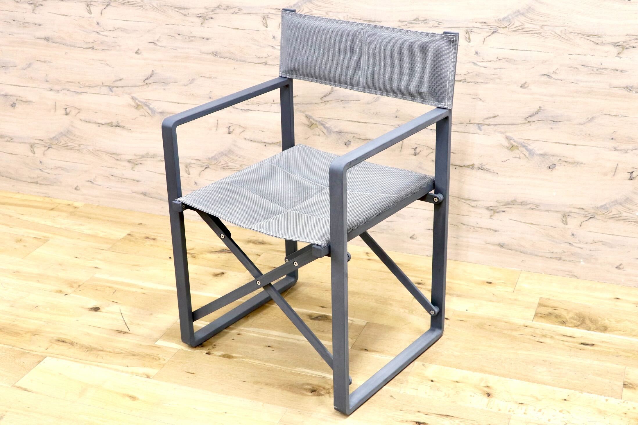 GMIH144B○ACTUS / アクタス LandNorm ランドノーム ディレクターチェア ガーデンチェア 折りたたみチェア グレー 屋外 テラス 展示品