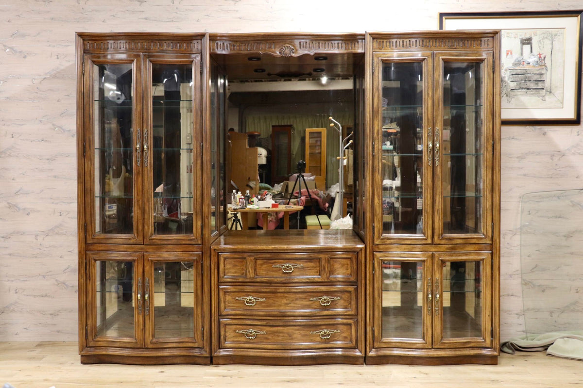 GMHN324○DREXEL HERITAGE /ドレクセルヘリテイジ Grand Villa グランドヴィラ ガラスキャビネット 飾り棚 最高級 約280万