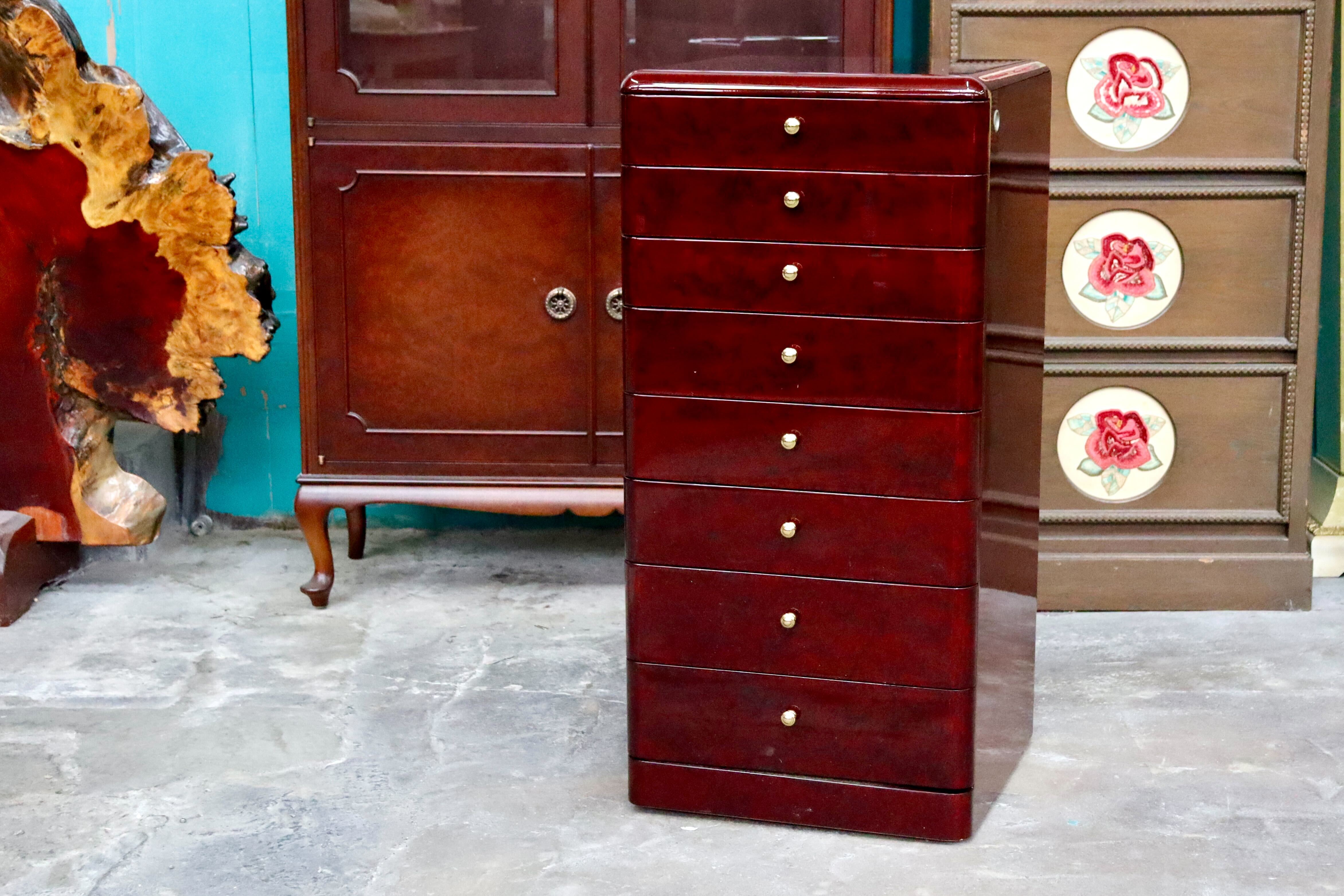 棚・キャビネット