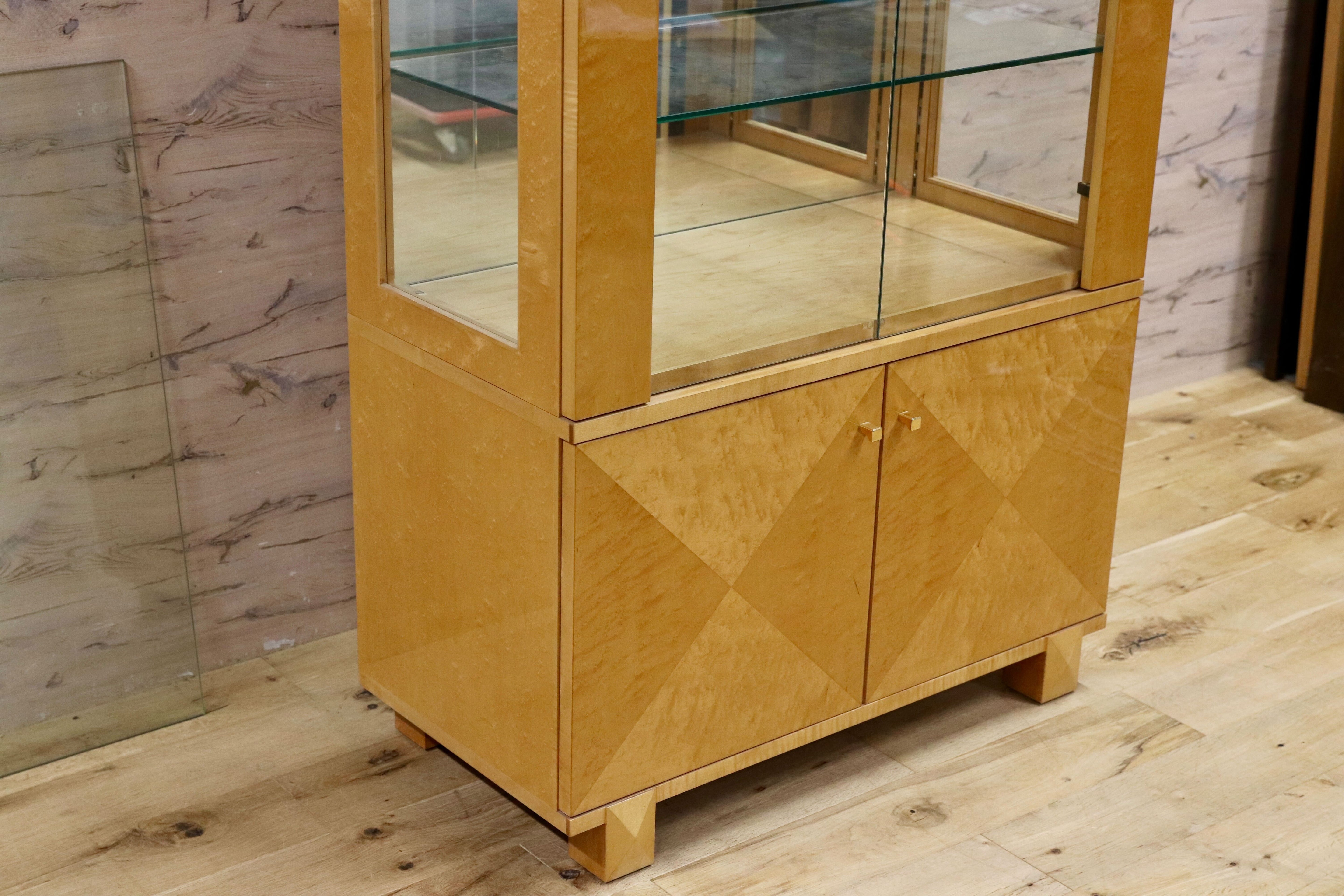 GMIK617○IDC大塚家具 スプレンダー キャビネット 飾り棚 バーズアイメープル クラシック エレガント キュリオ 約56万