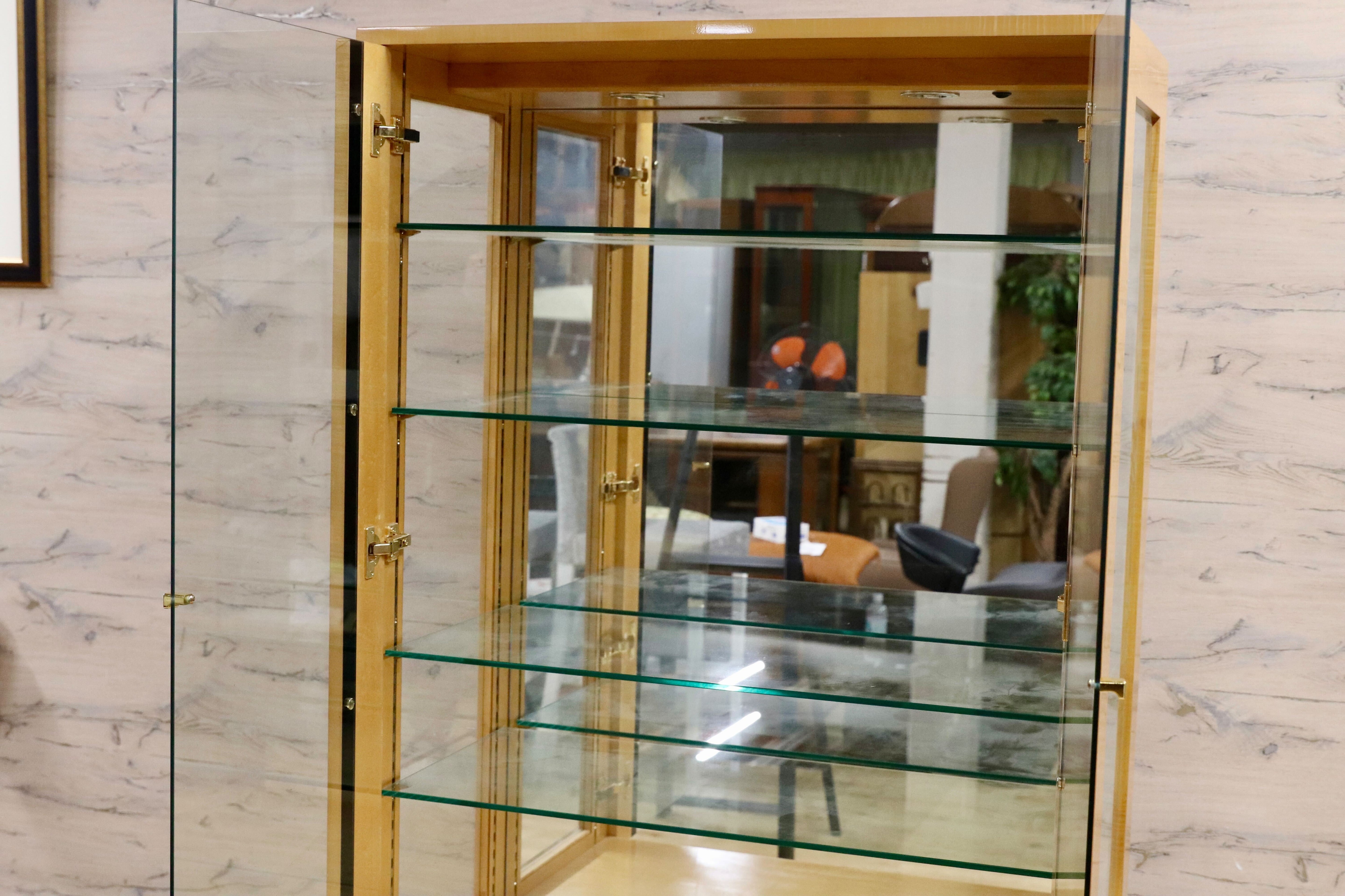 GMIK617○IDC大塚家具 スプレンダー キャビネット 飾り棚 バーズアイメープル クラシック エレガント キュリオ 約56万